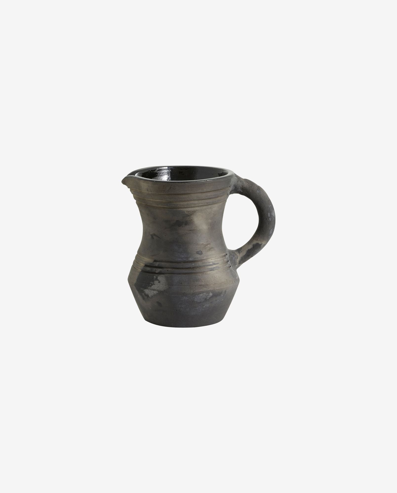JUNIPER jug w. handle, terracotta - black - Bambuá