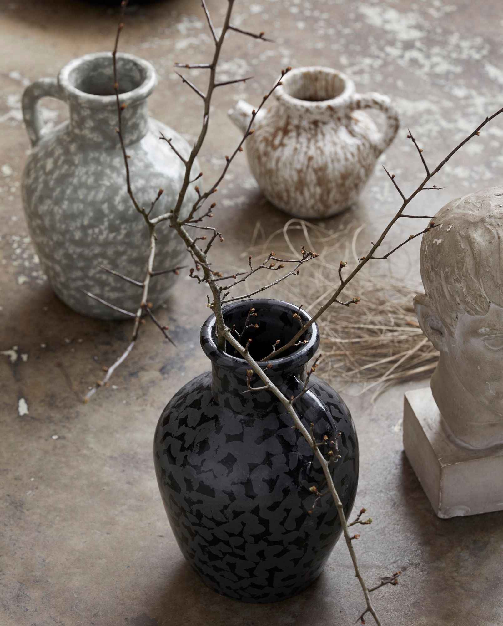 BATAM vase, glazed - black - Bambuá