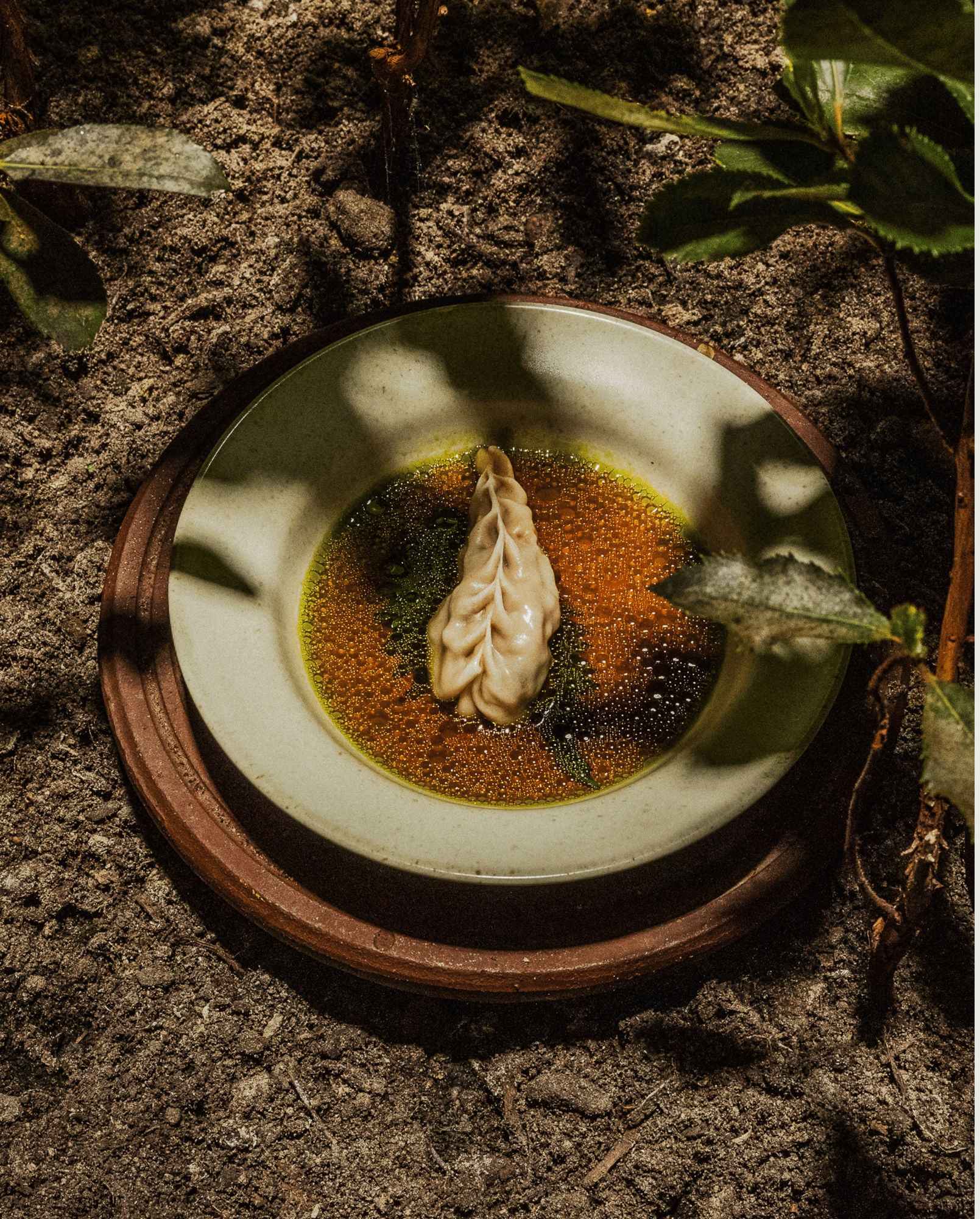 GRAWA deep plate, ivory