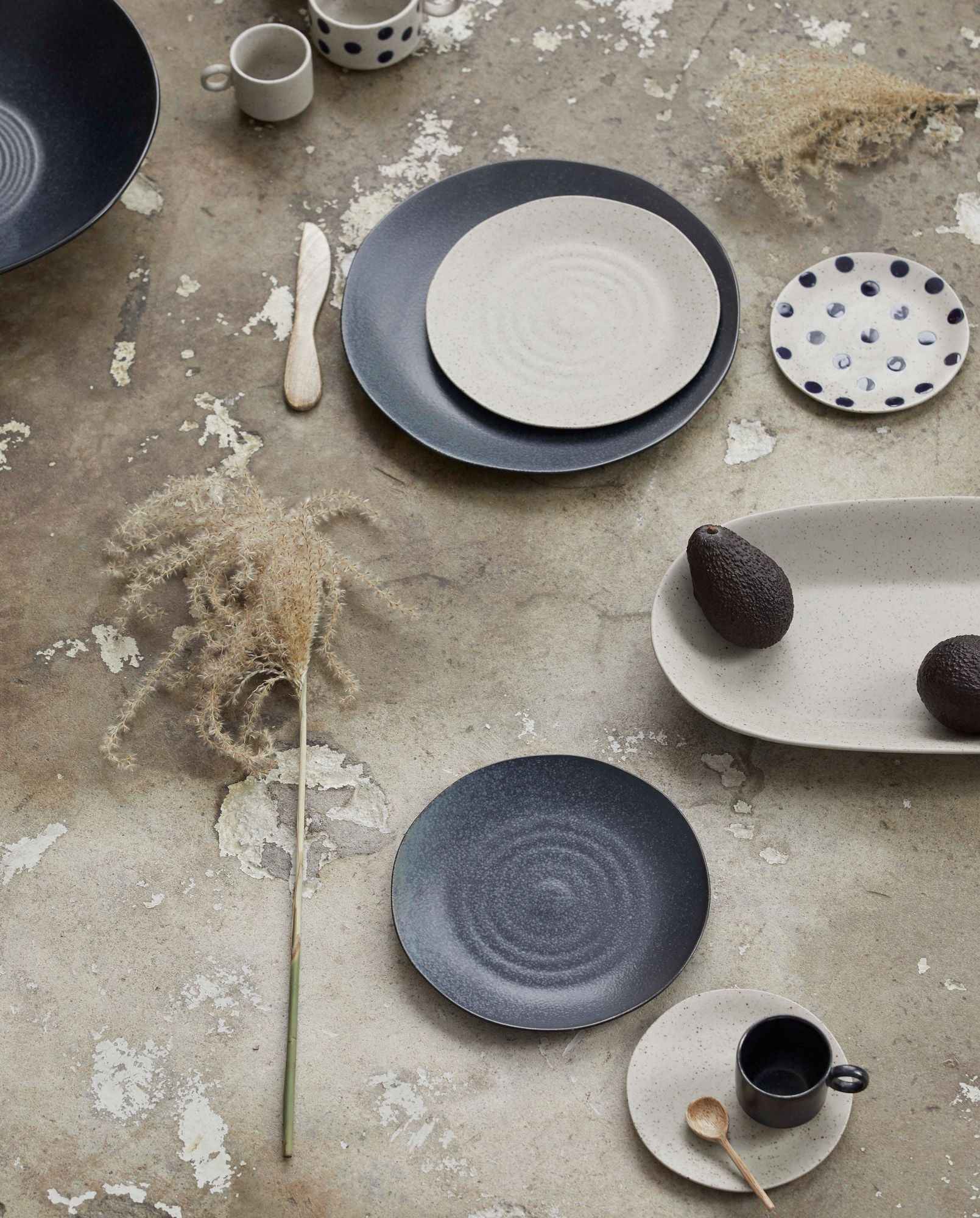 GRAINY saucer/cake plate, sand/dark blue