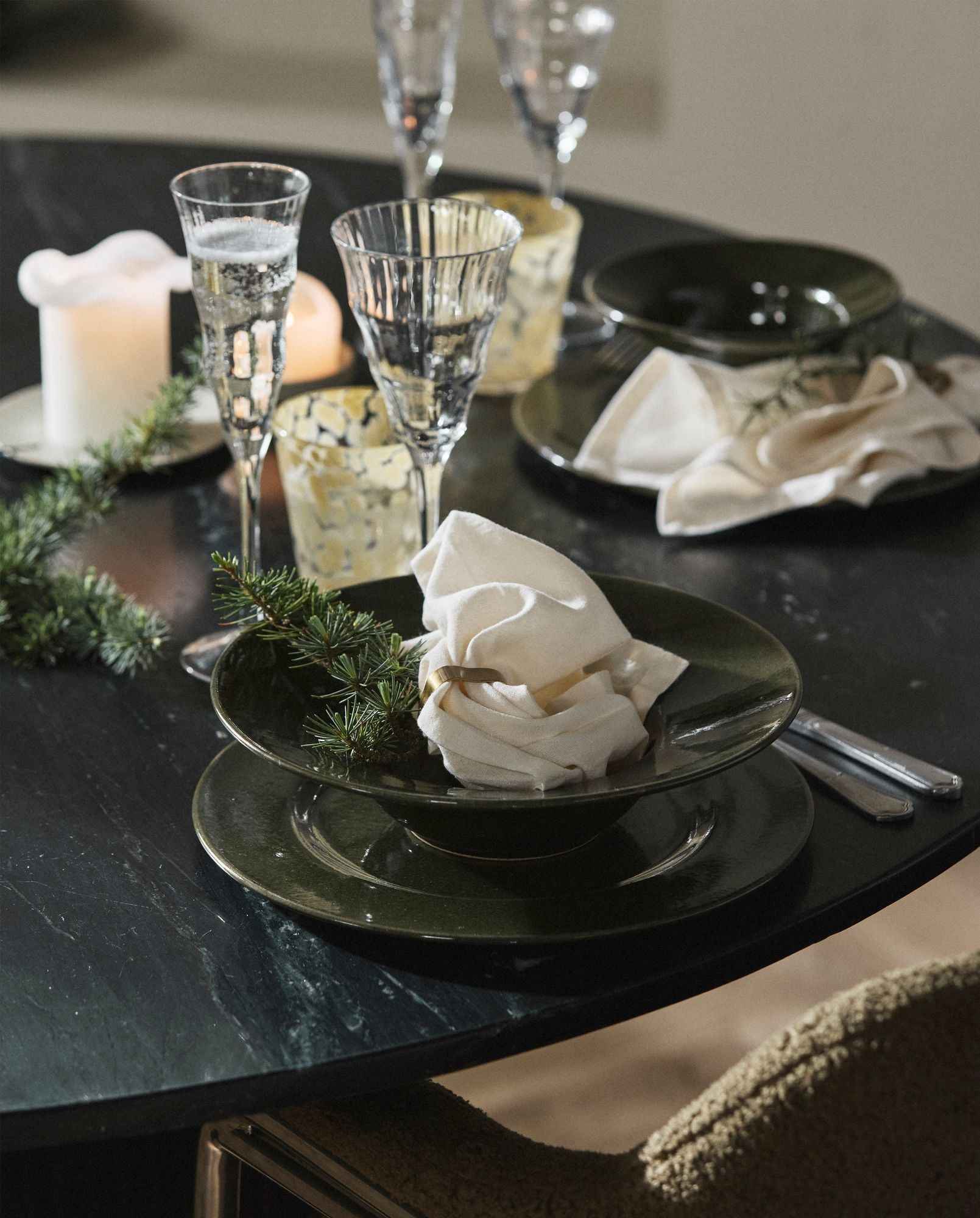 GRAWA pasta plate, dark green