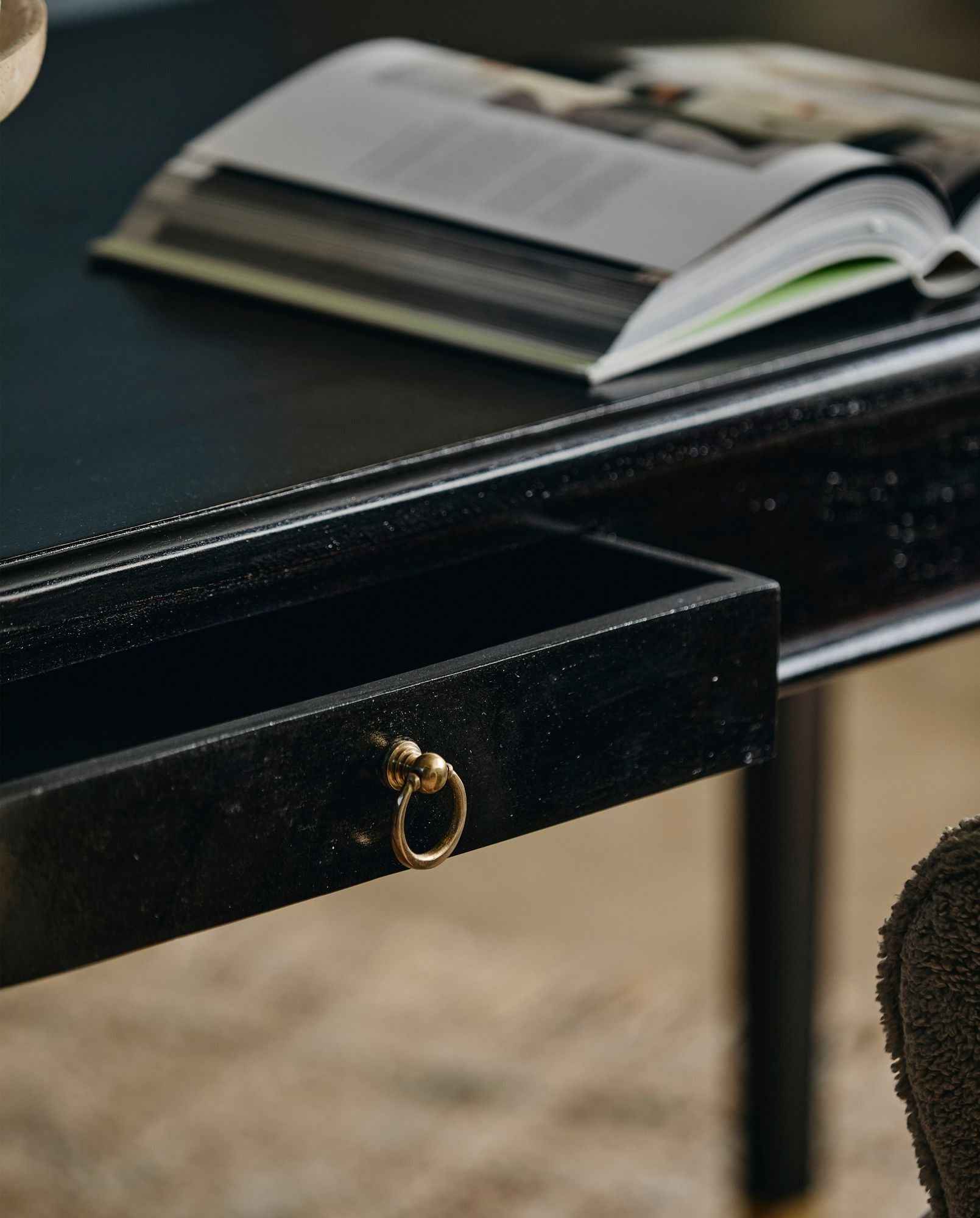 EMS desk w/2 drawers, S - black - Bambuá