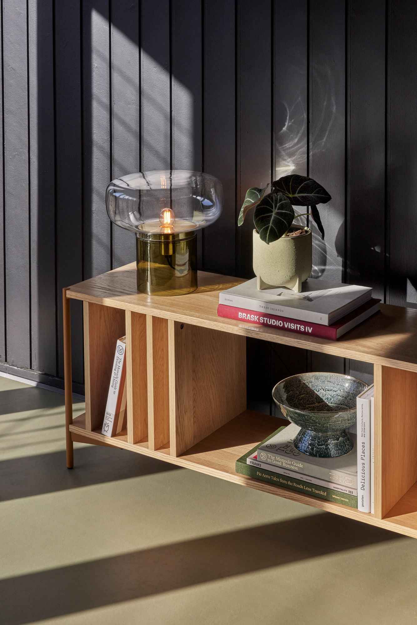 Crave Table Lamp Green - Bambuá