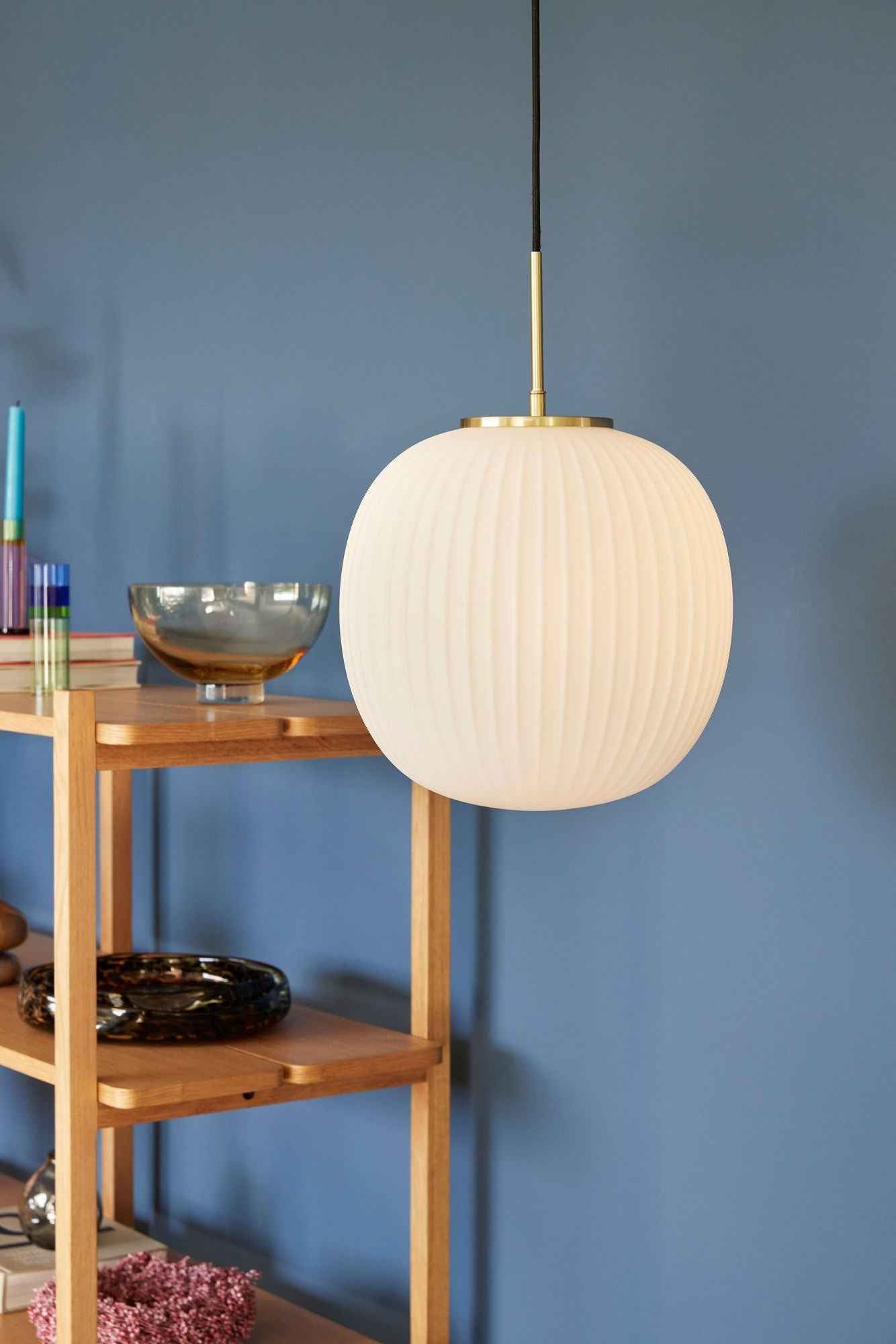 Serene Pendant Ø32 White