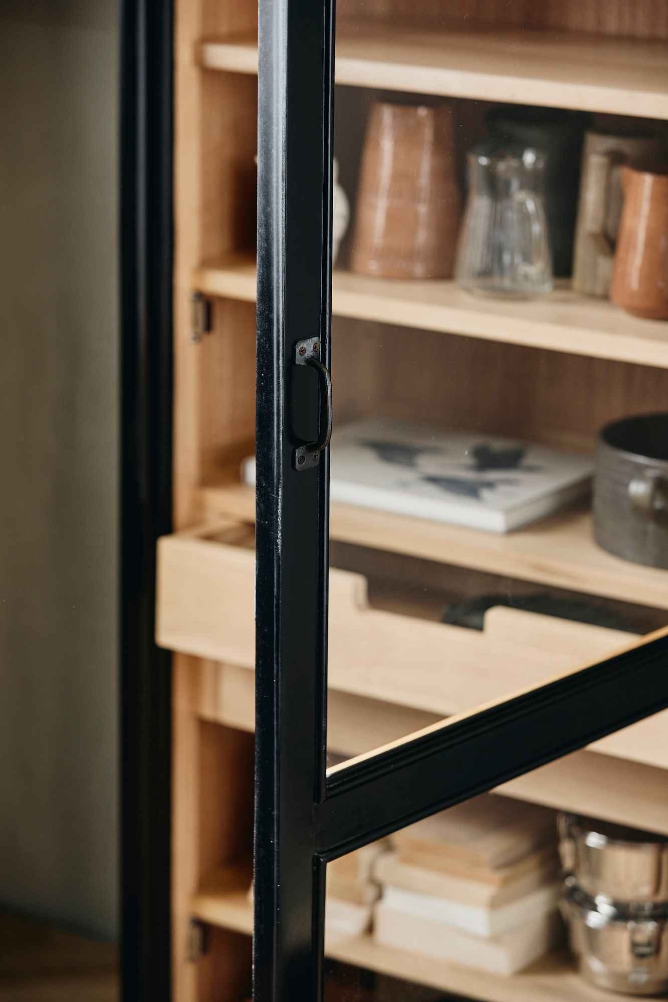 VIVA cabinet, 1 door - black - Bambuá
