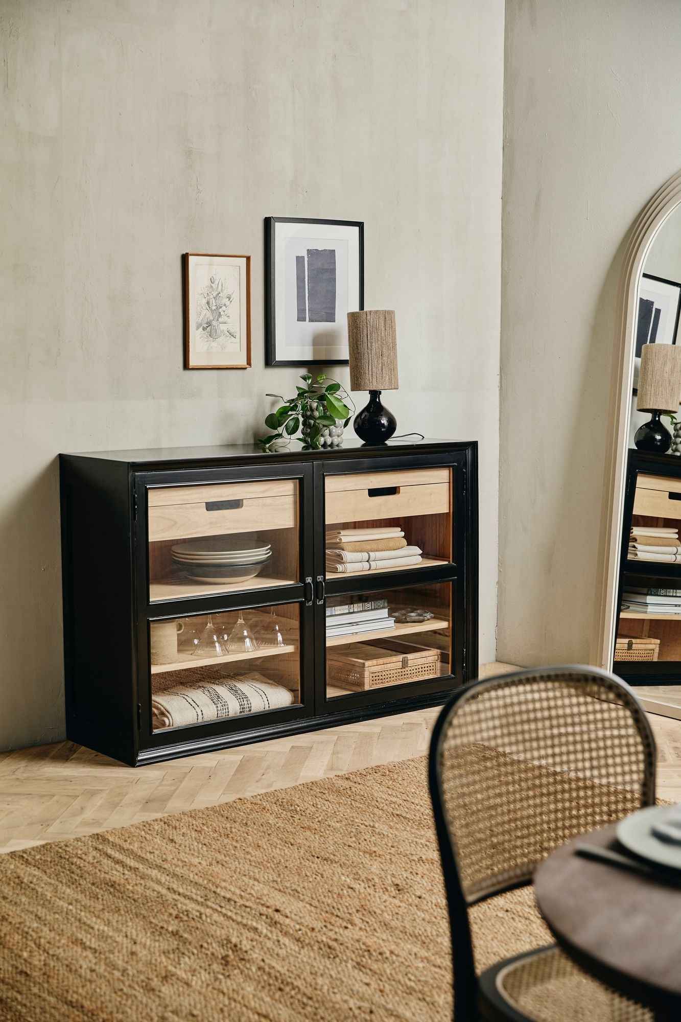 VIVA cabinet, 2 doors low - black - Bambuá