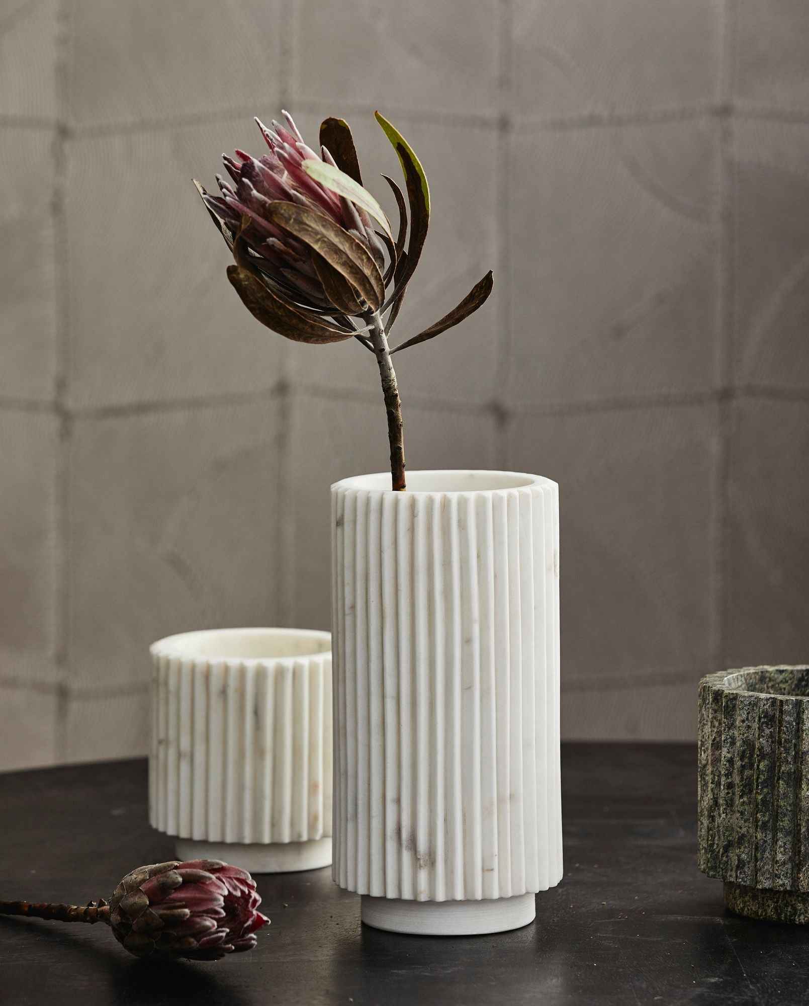 LOON vase, white marble - Bambuá