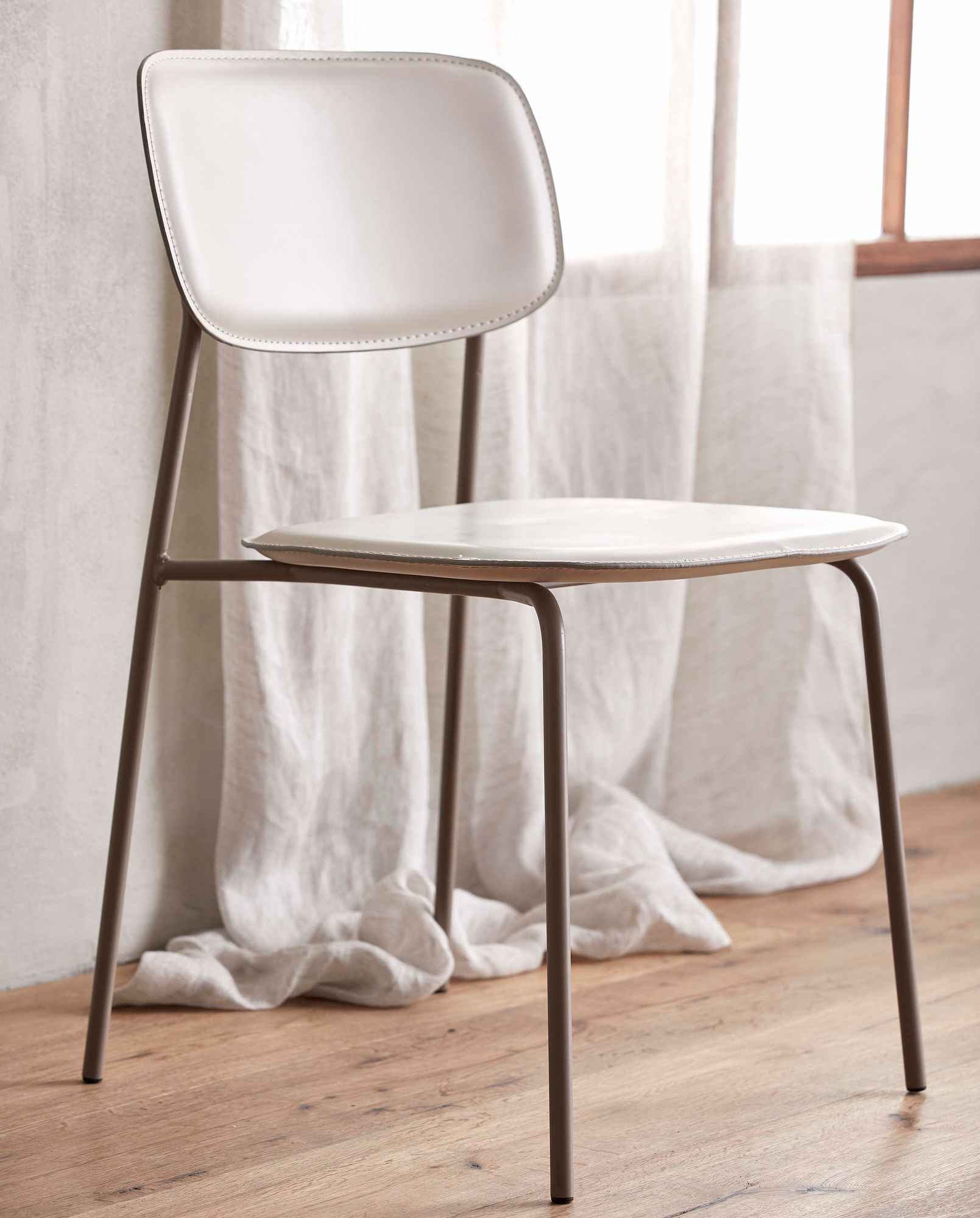 ESA dining chair - beige - Bambuá