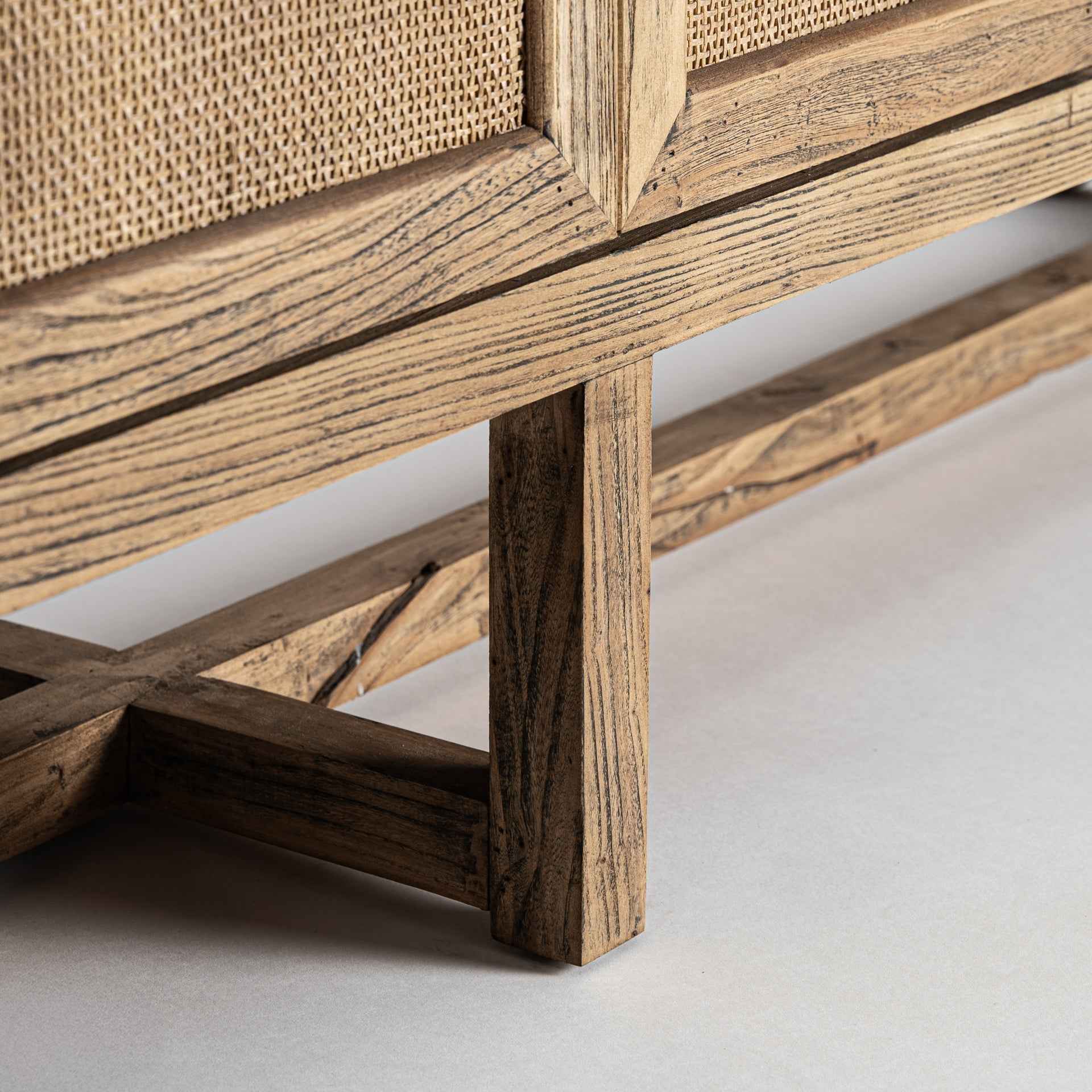 Byremo Sideboard