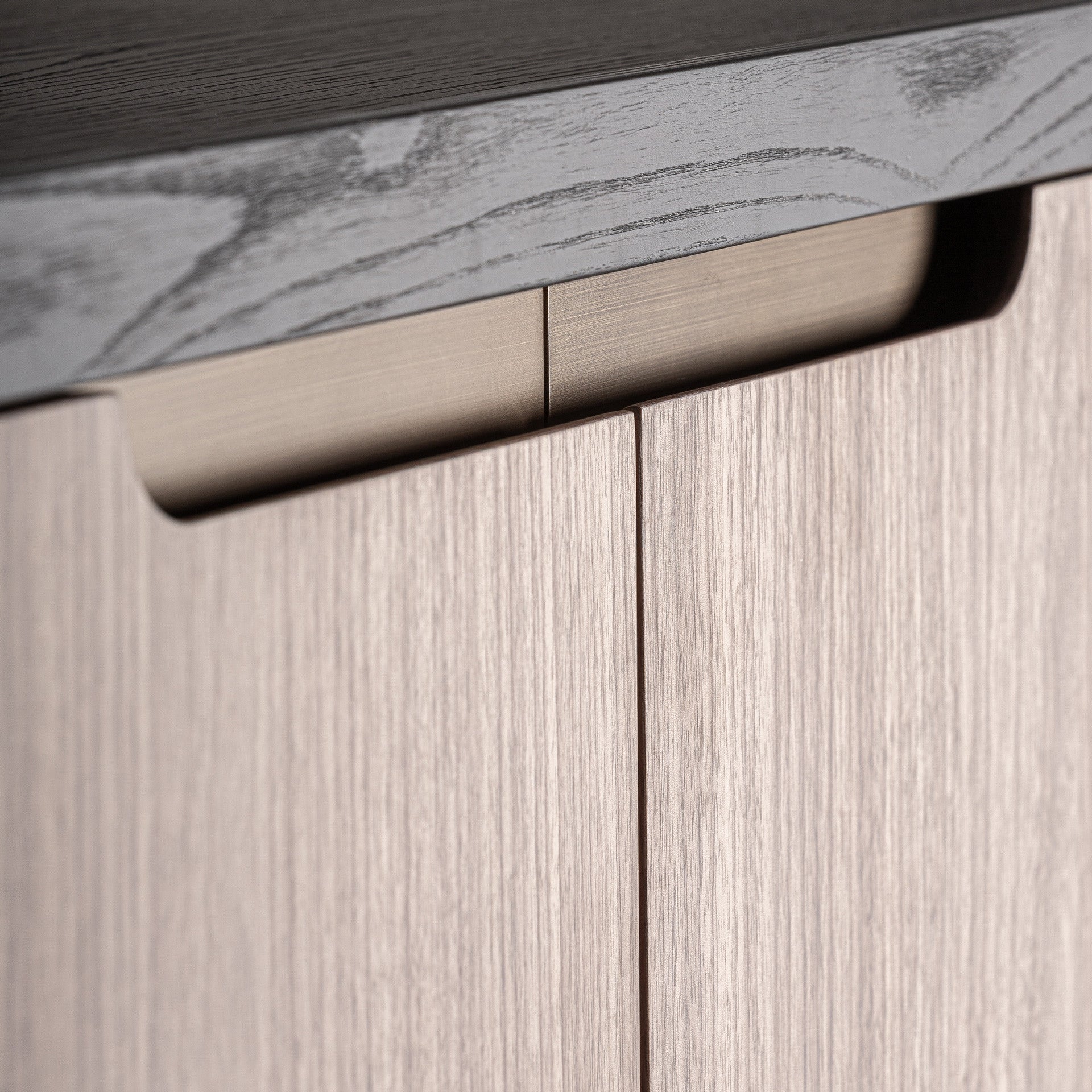 Saillon Wardrobe