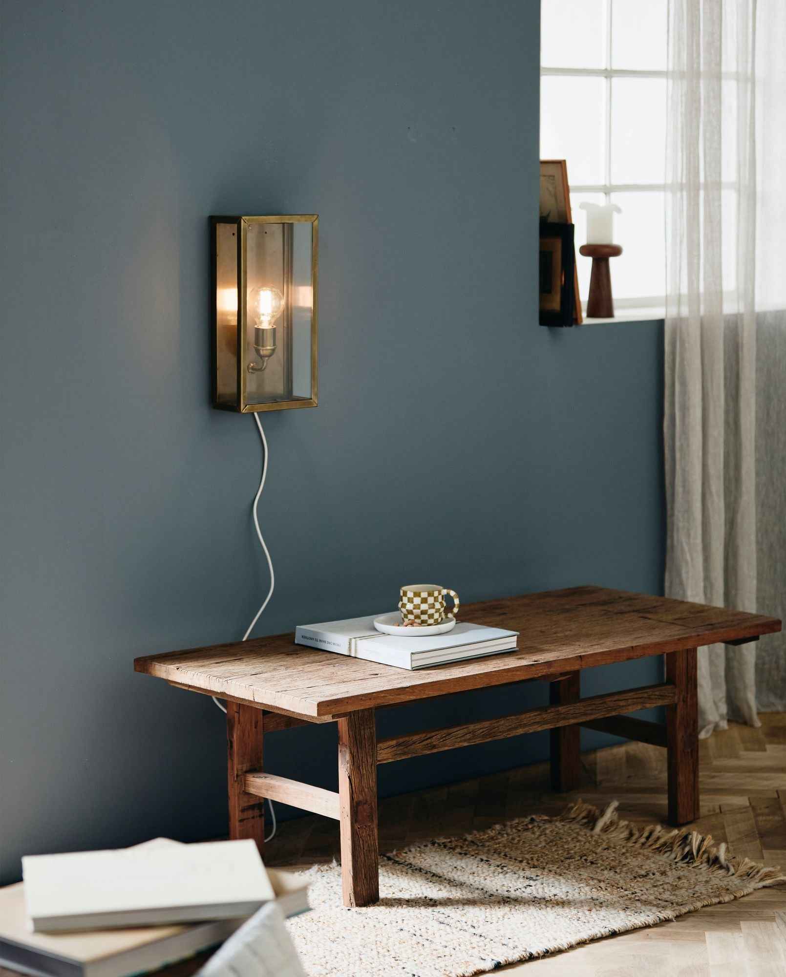 EOS wall lamp, outdoor - brass