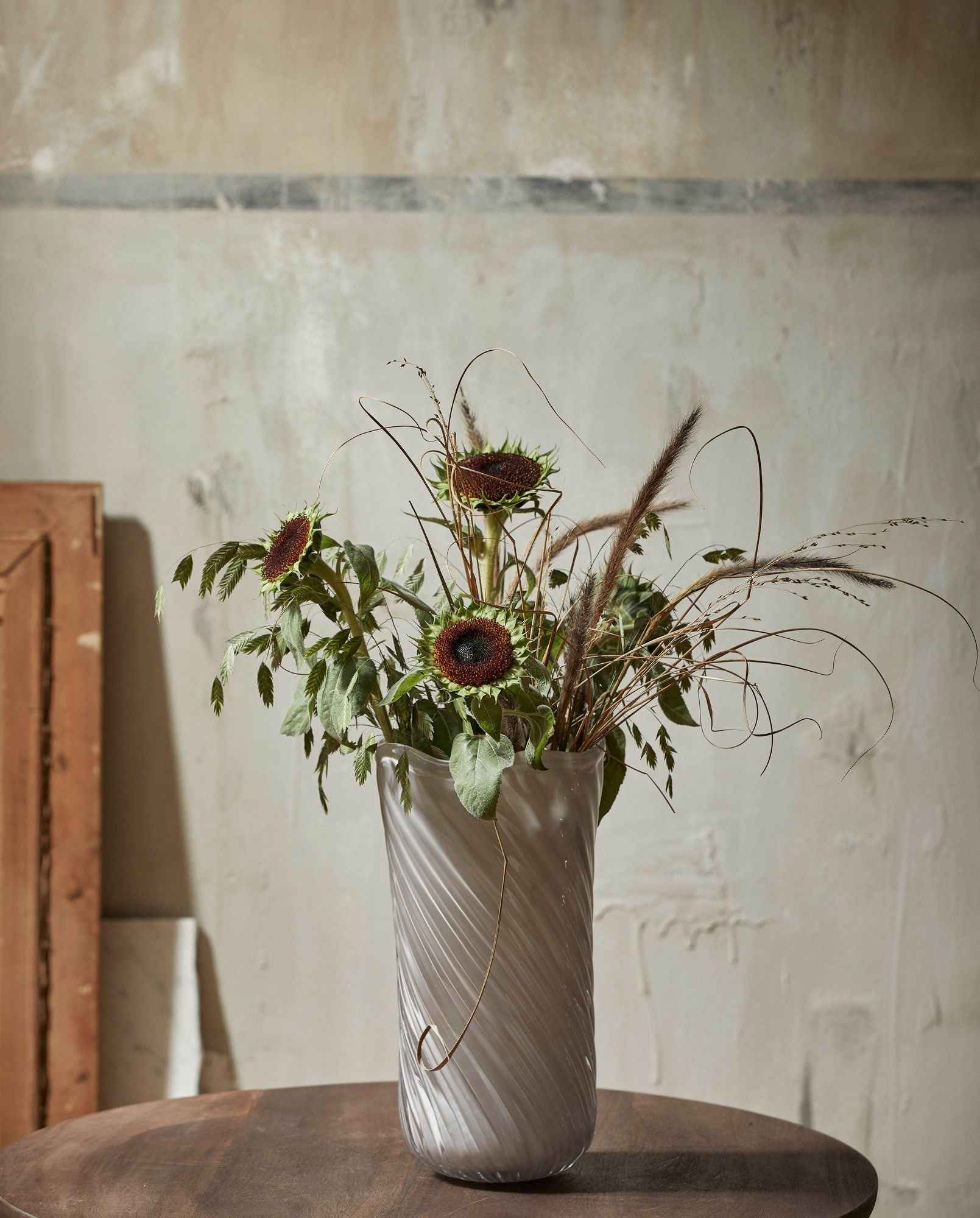 HELLE vase, glass - off white - Bambuá