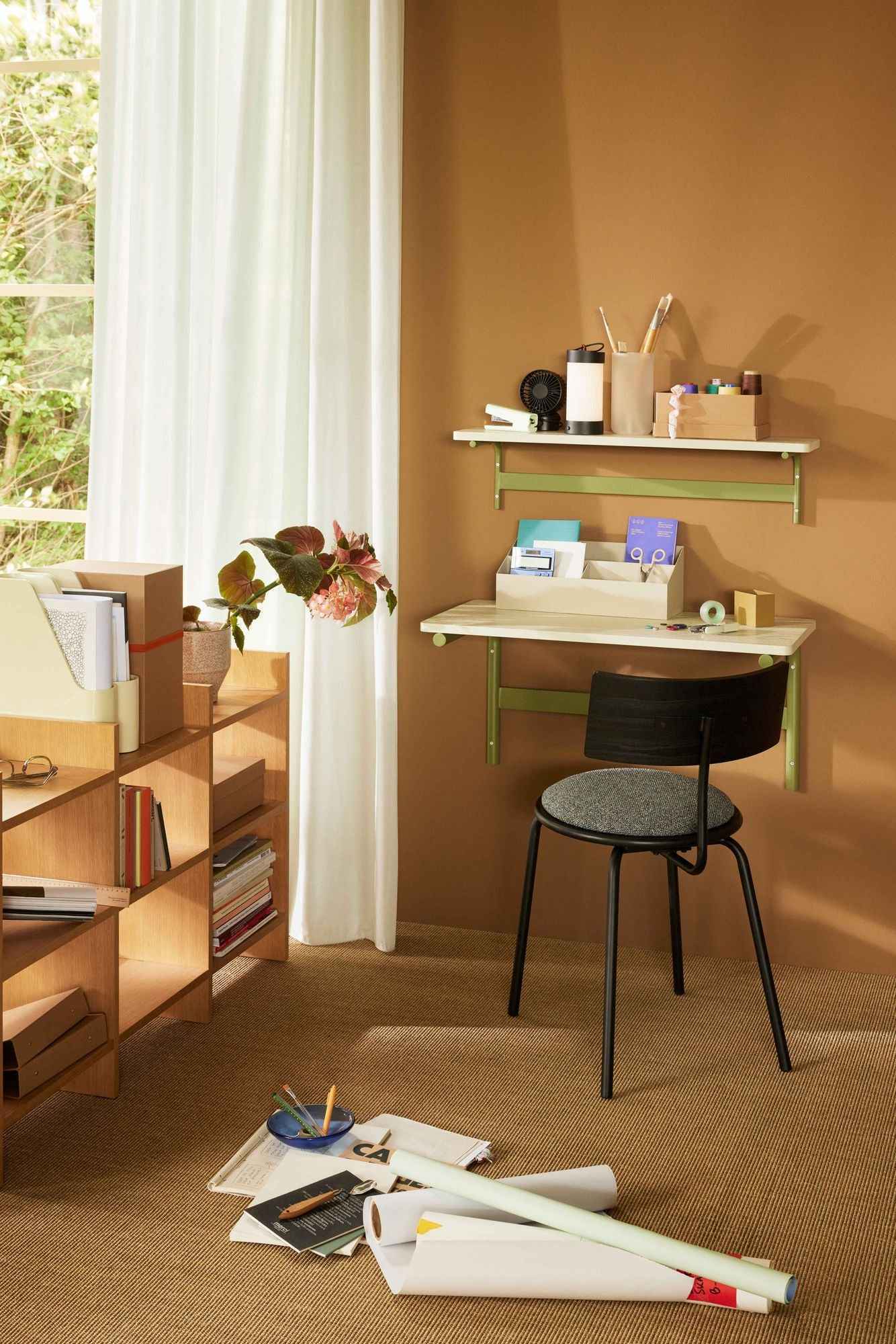 Hübsch Koi Shelf Green/Grey