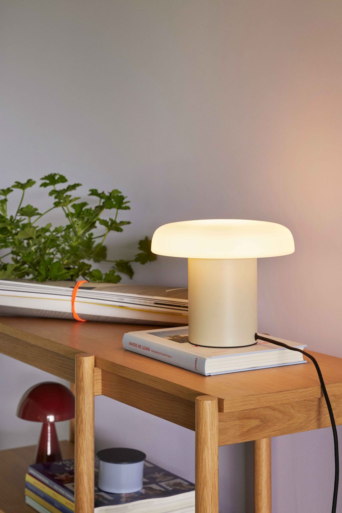 Ateliers Table Lamp Sand/White - Bambuá