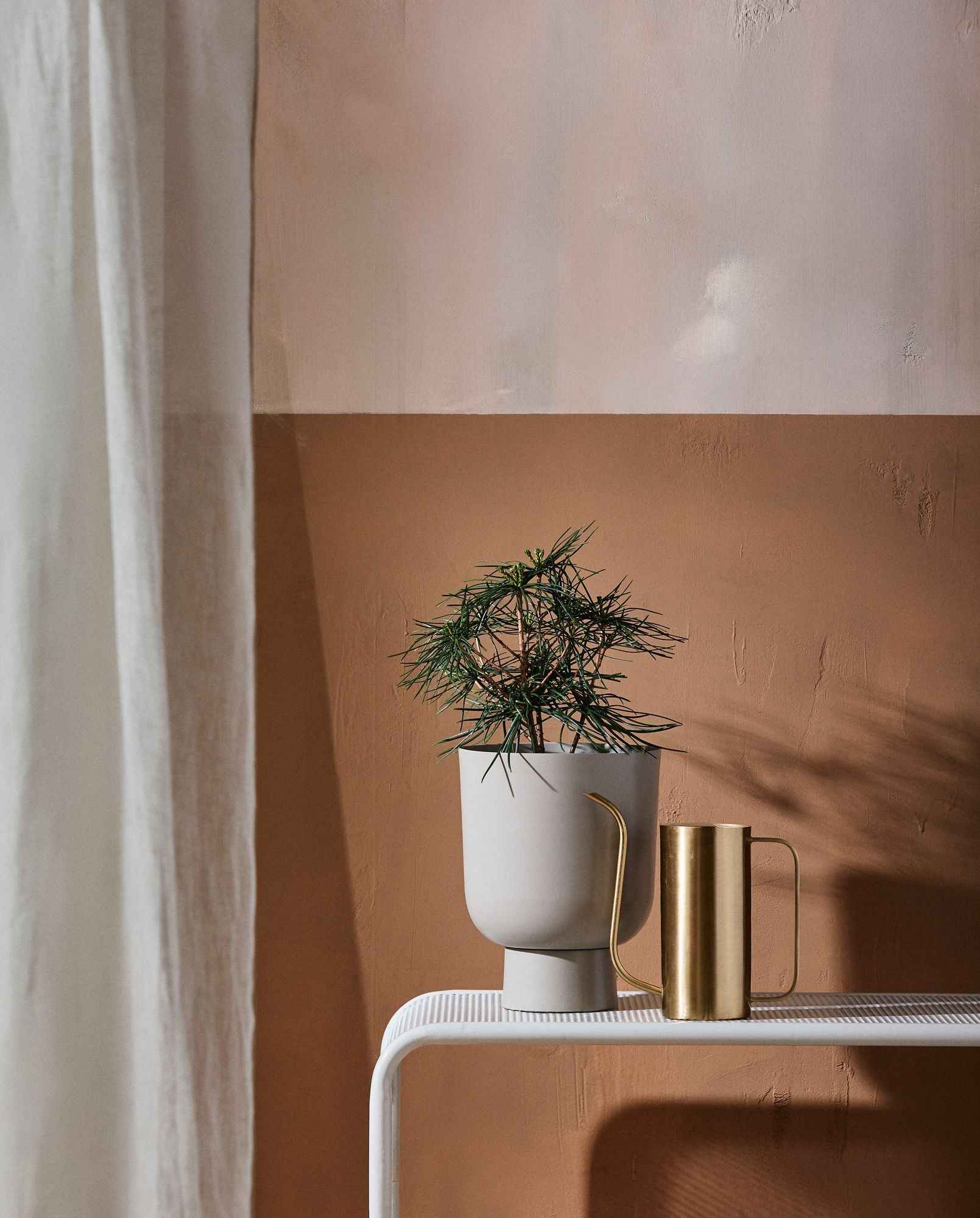 ELM water pitcher, tall - golden finish