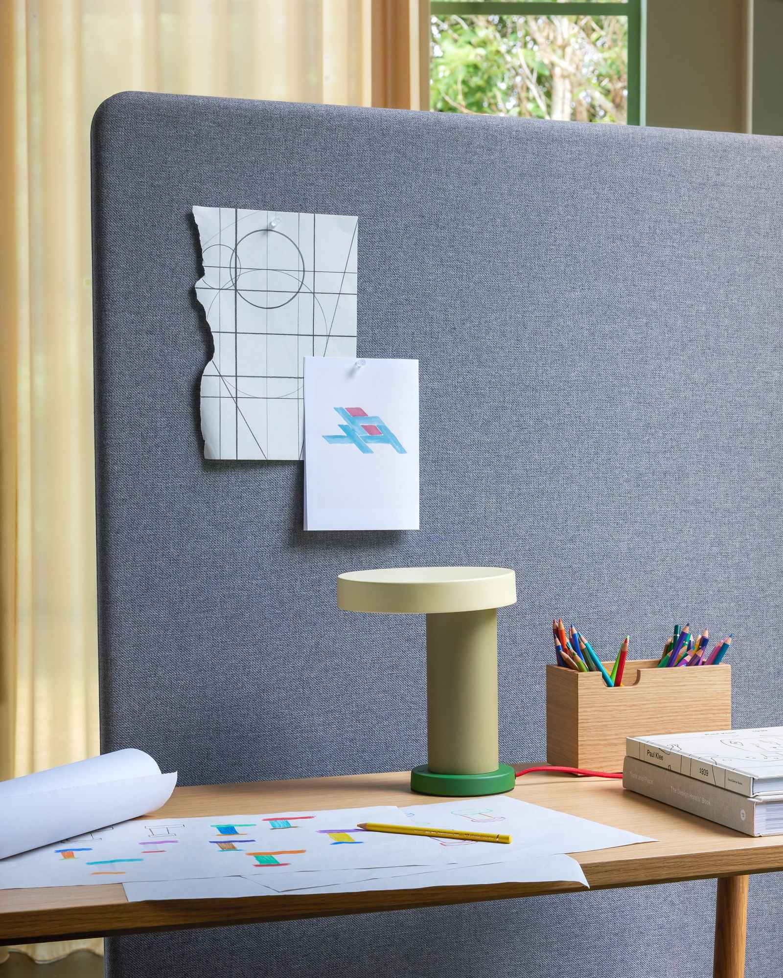 Hübsch Magic Table Lamp Green/Olive