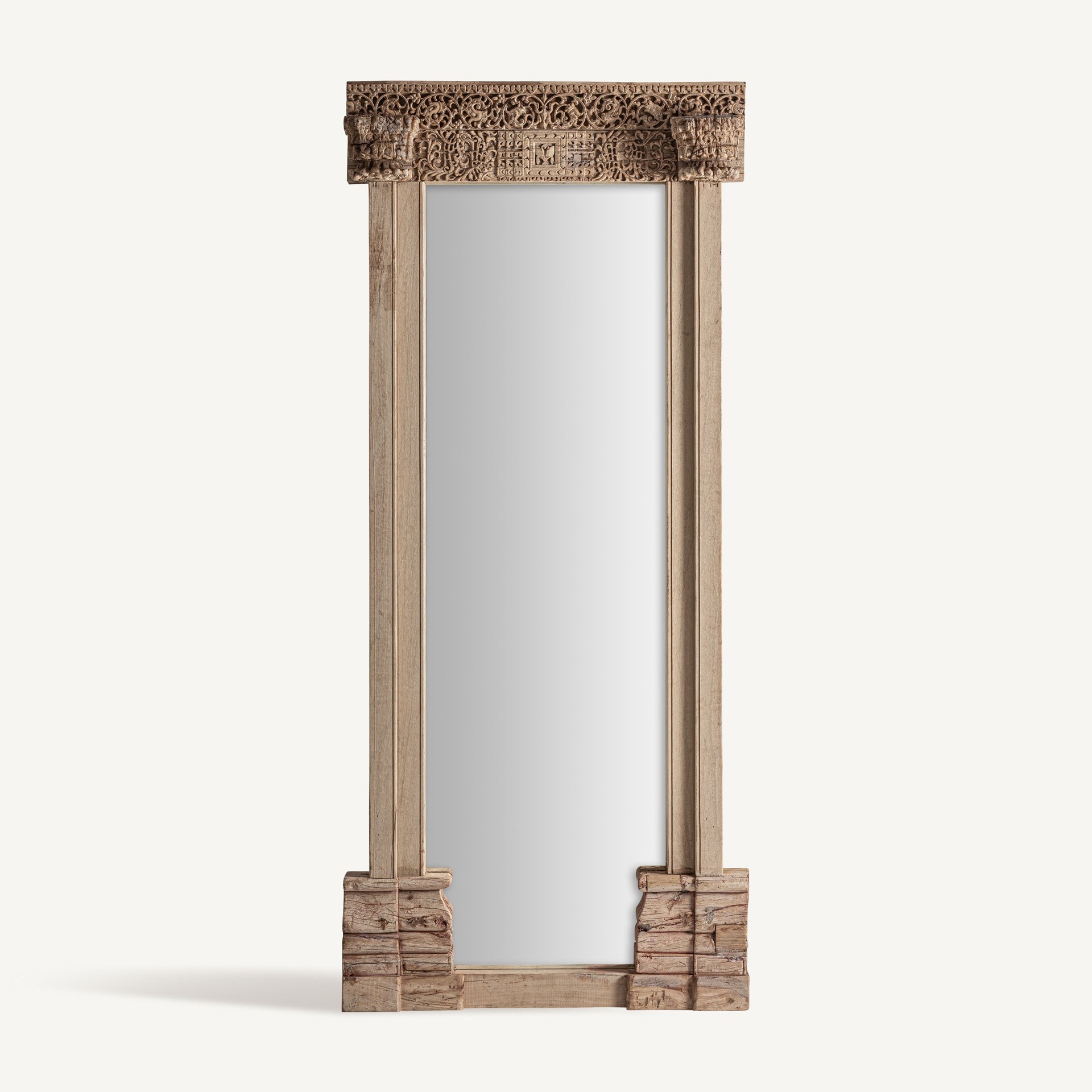 Shike Mirror