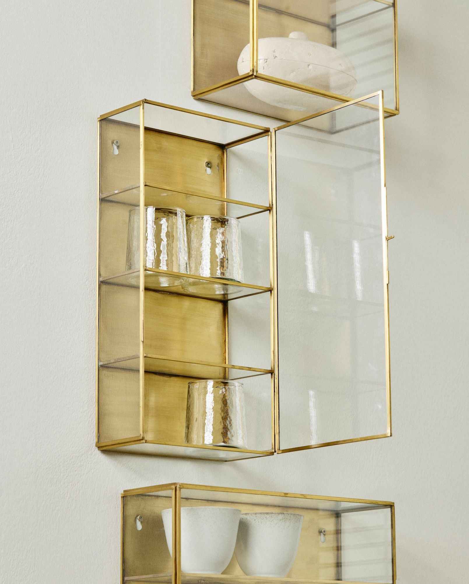 ADA Wall Cabinet Size S