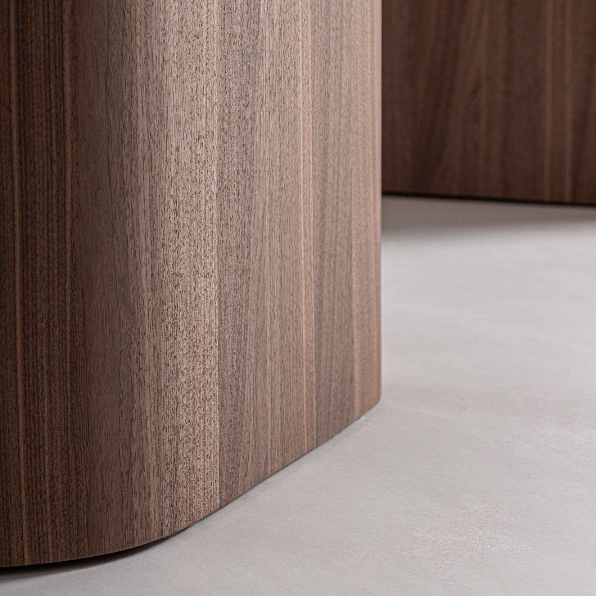 Aciera Dining Table