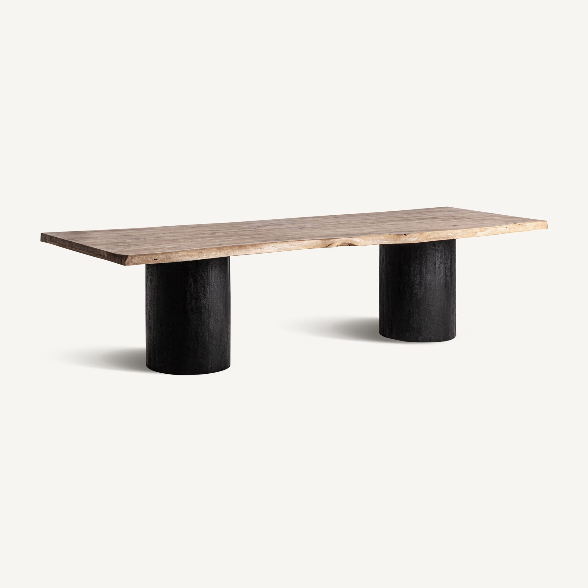 Knaith Dining Table