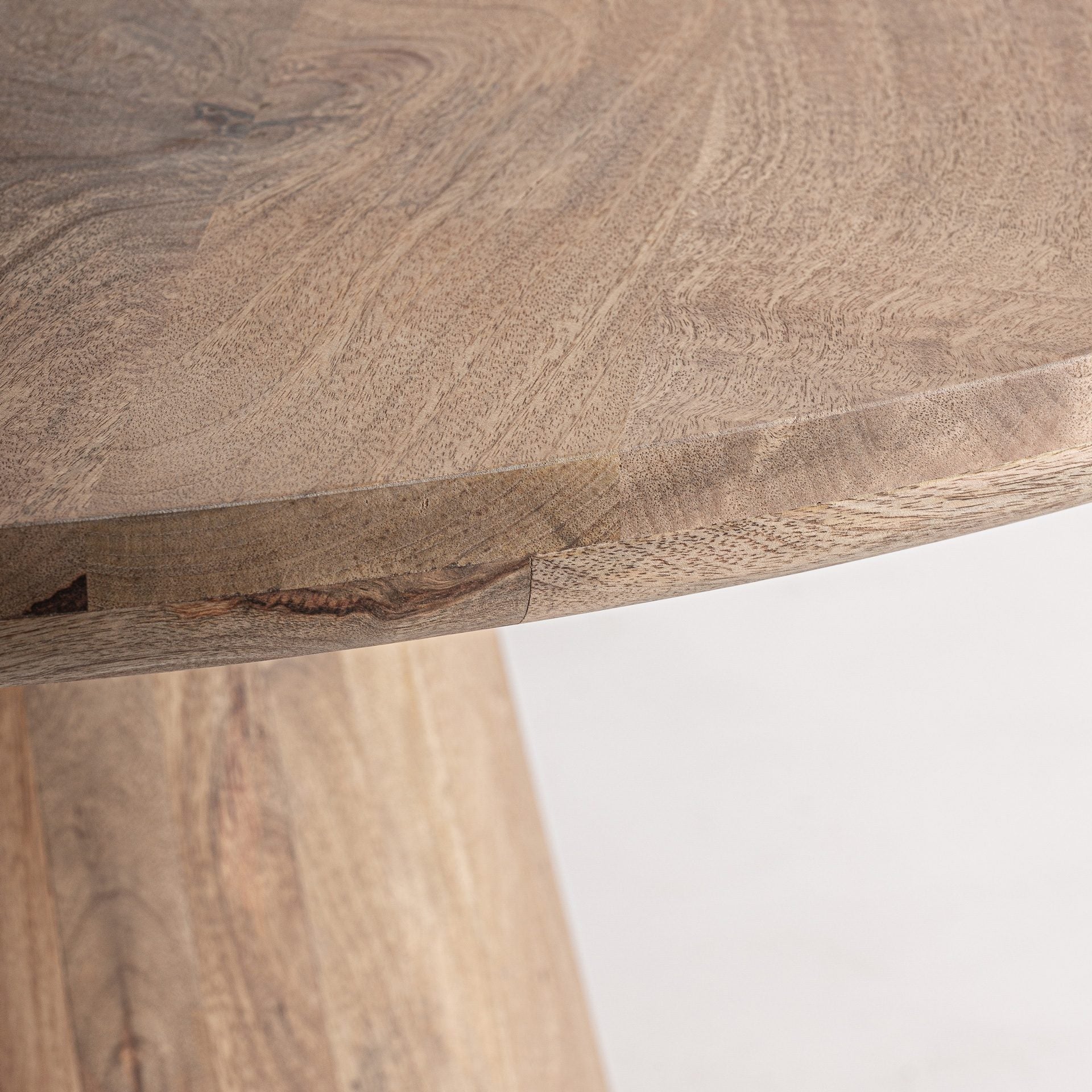 Mersch Dining Table