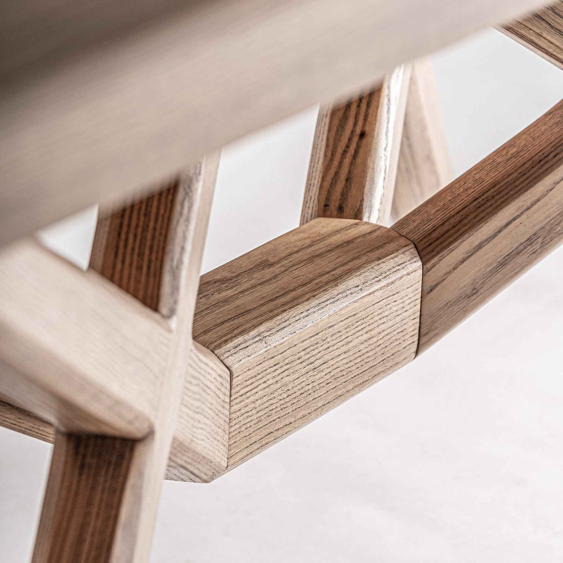 Vrebos Extending Table