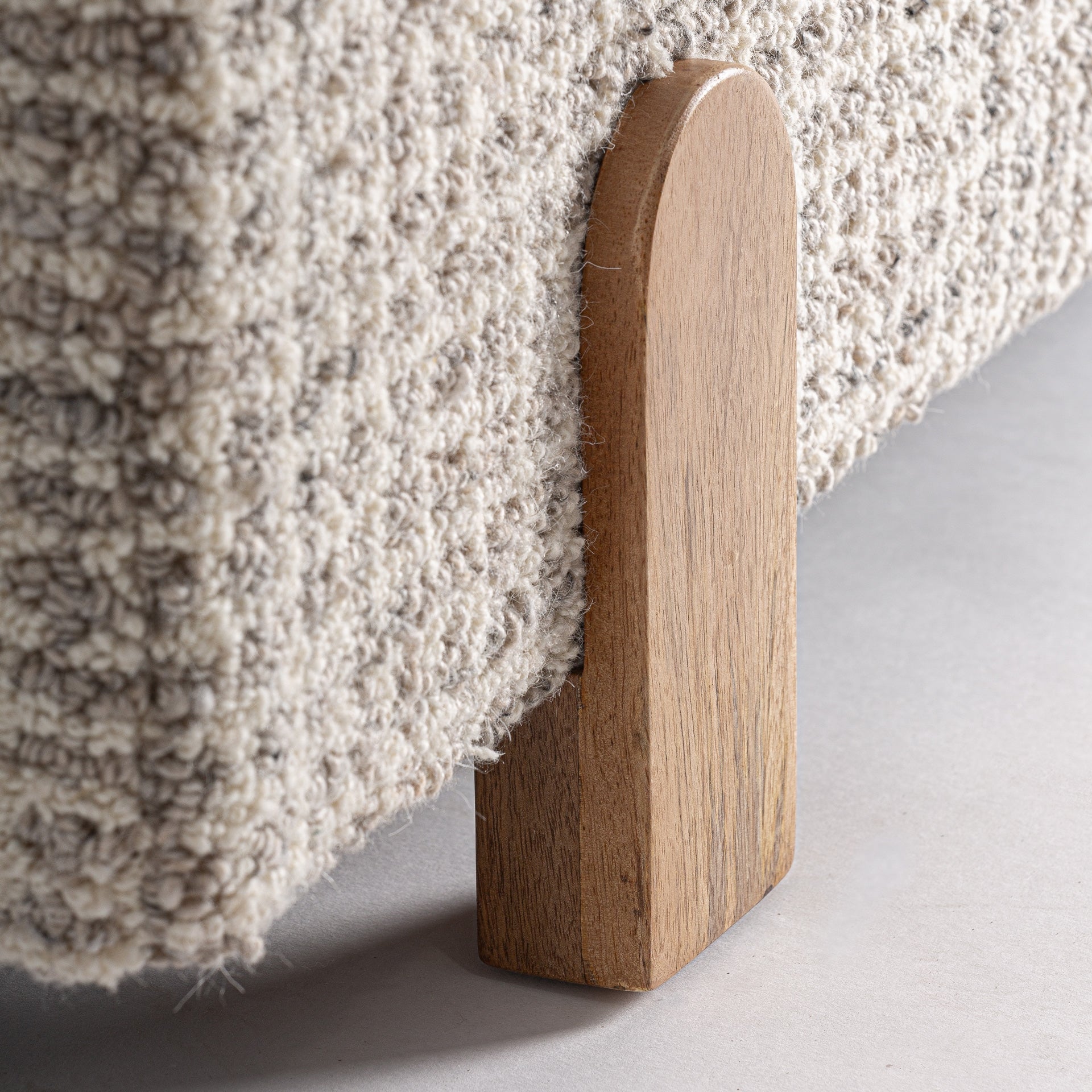Beccles Bed Bench