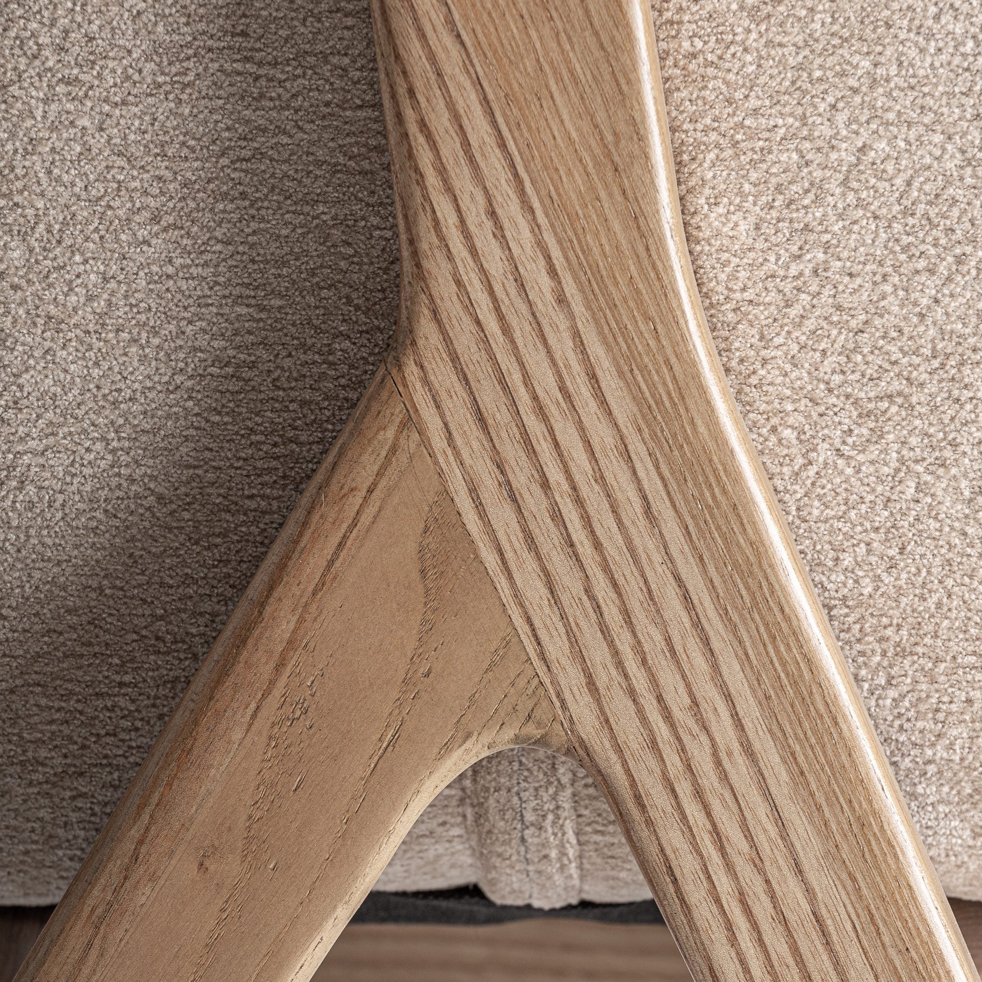 Lupin Chair