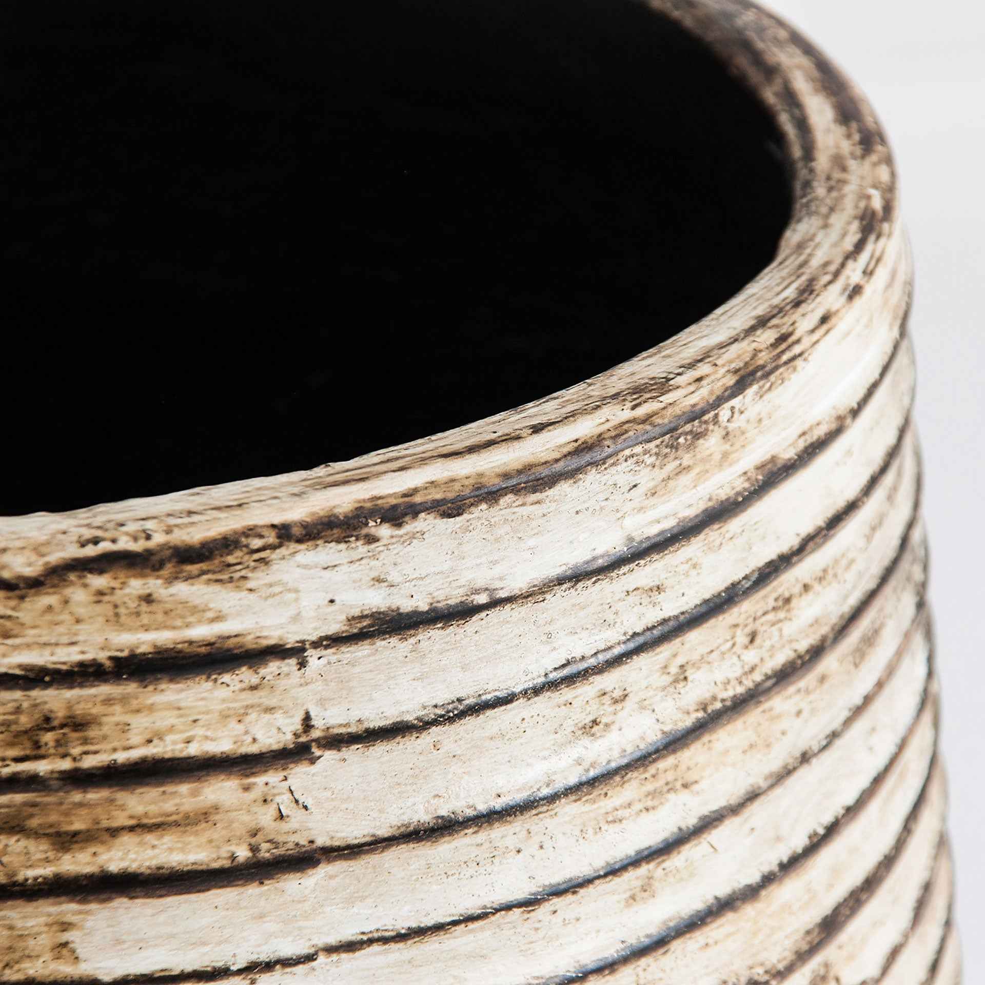 Aleksy Vase