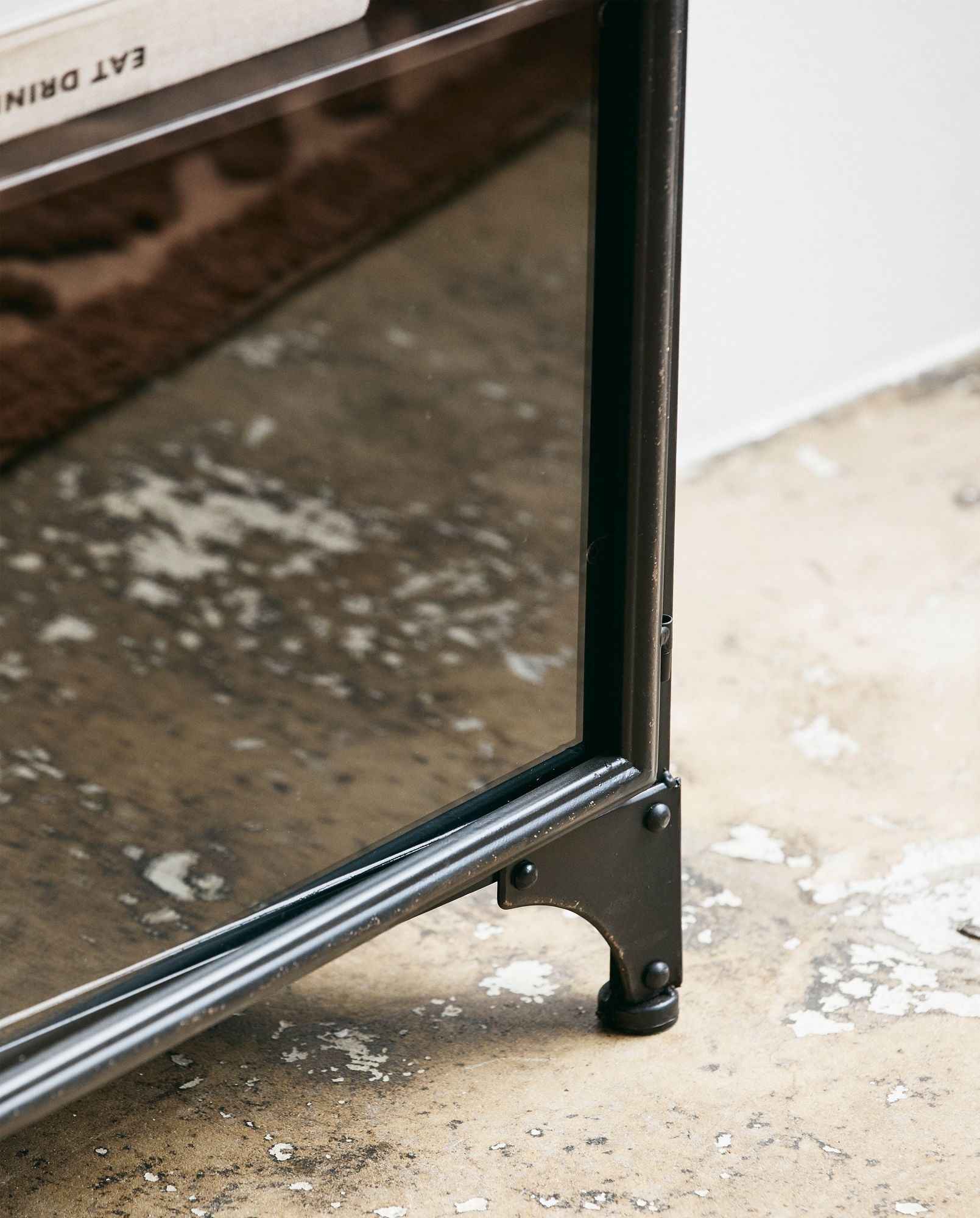 DOWNTOWN sideboard, black