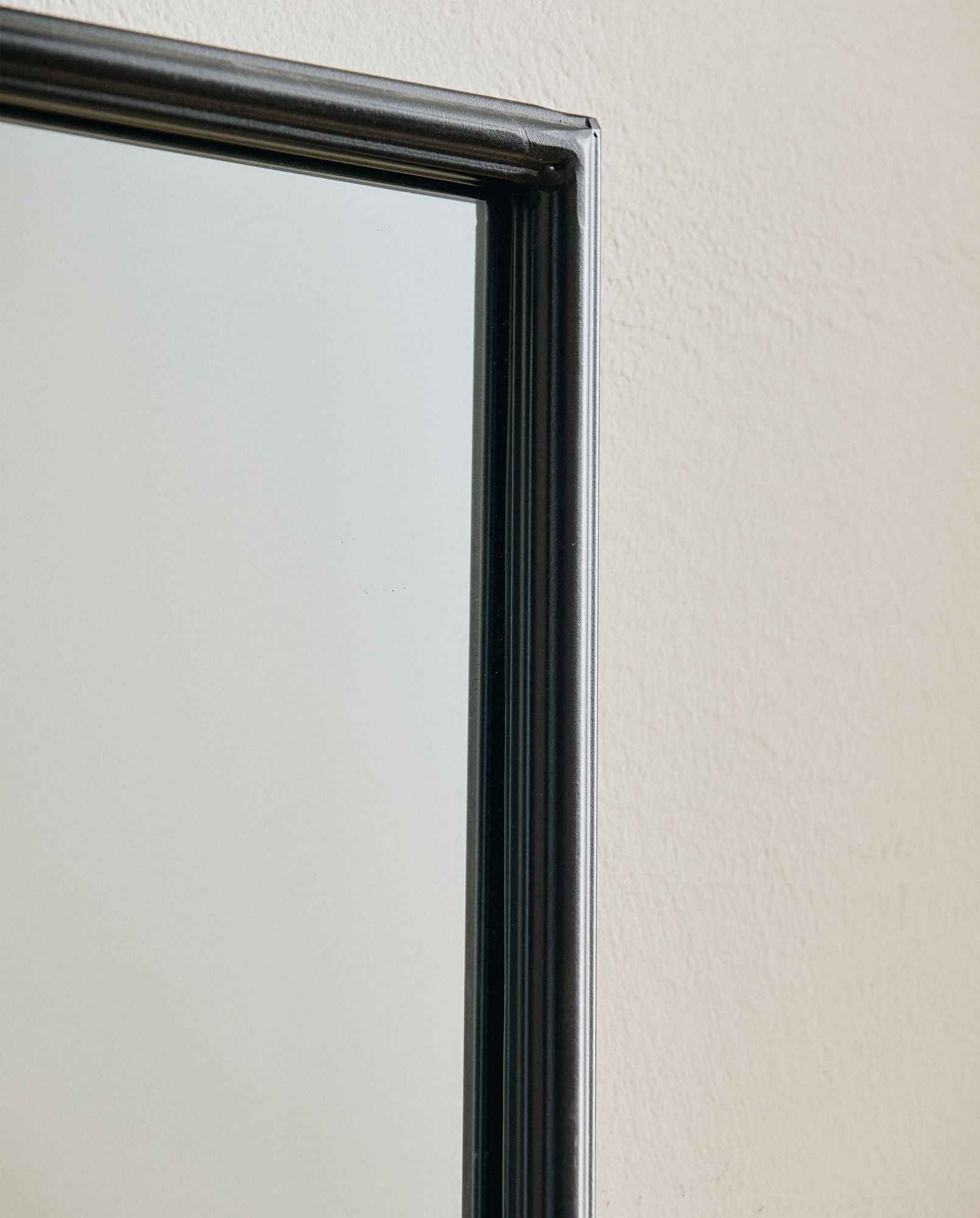 DOWNTOWN mirror, L - black