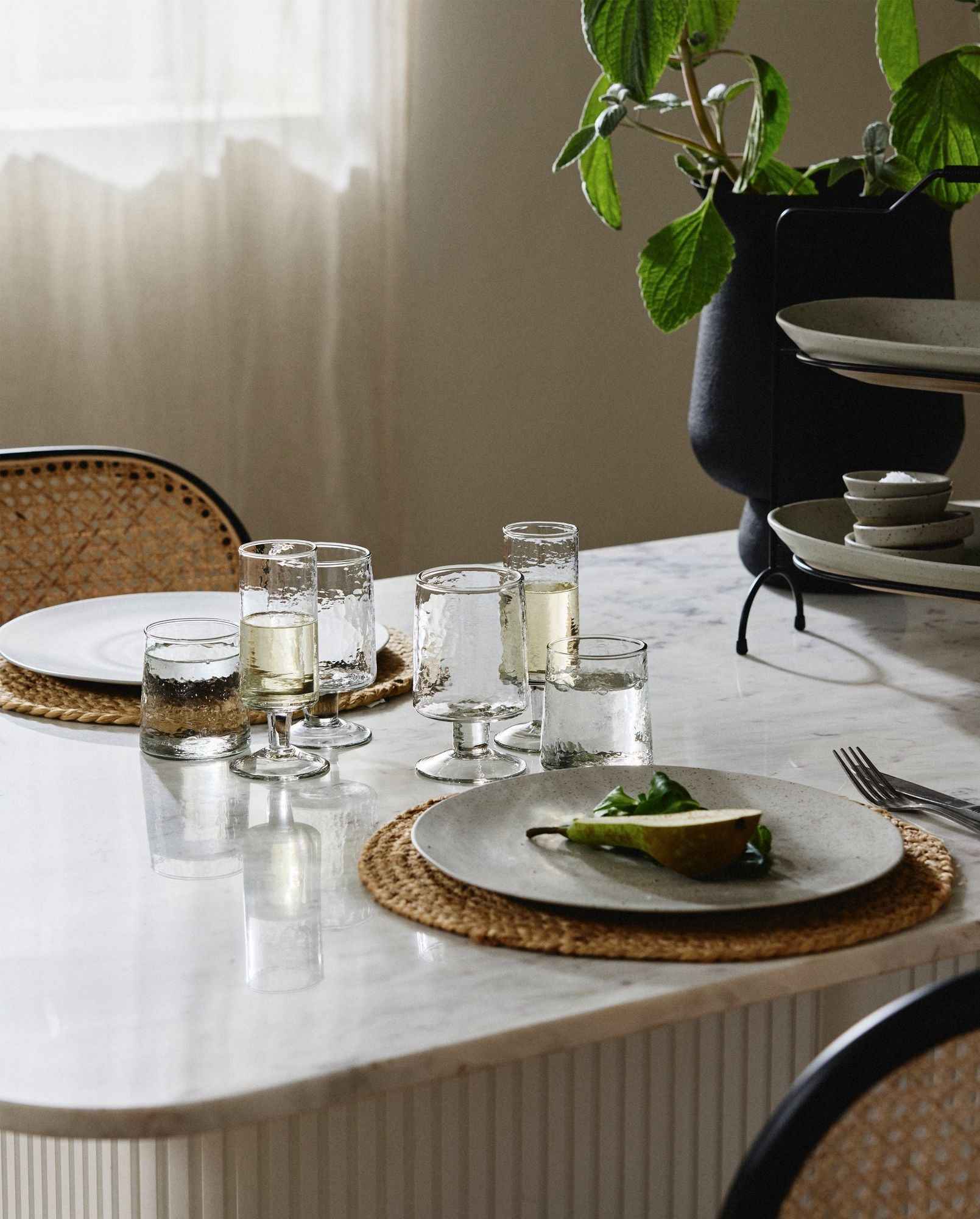 GRAINY plate, L, sand