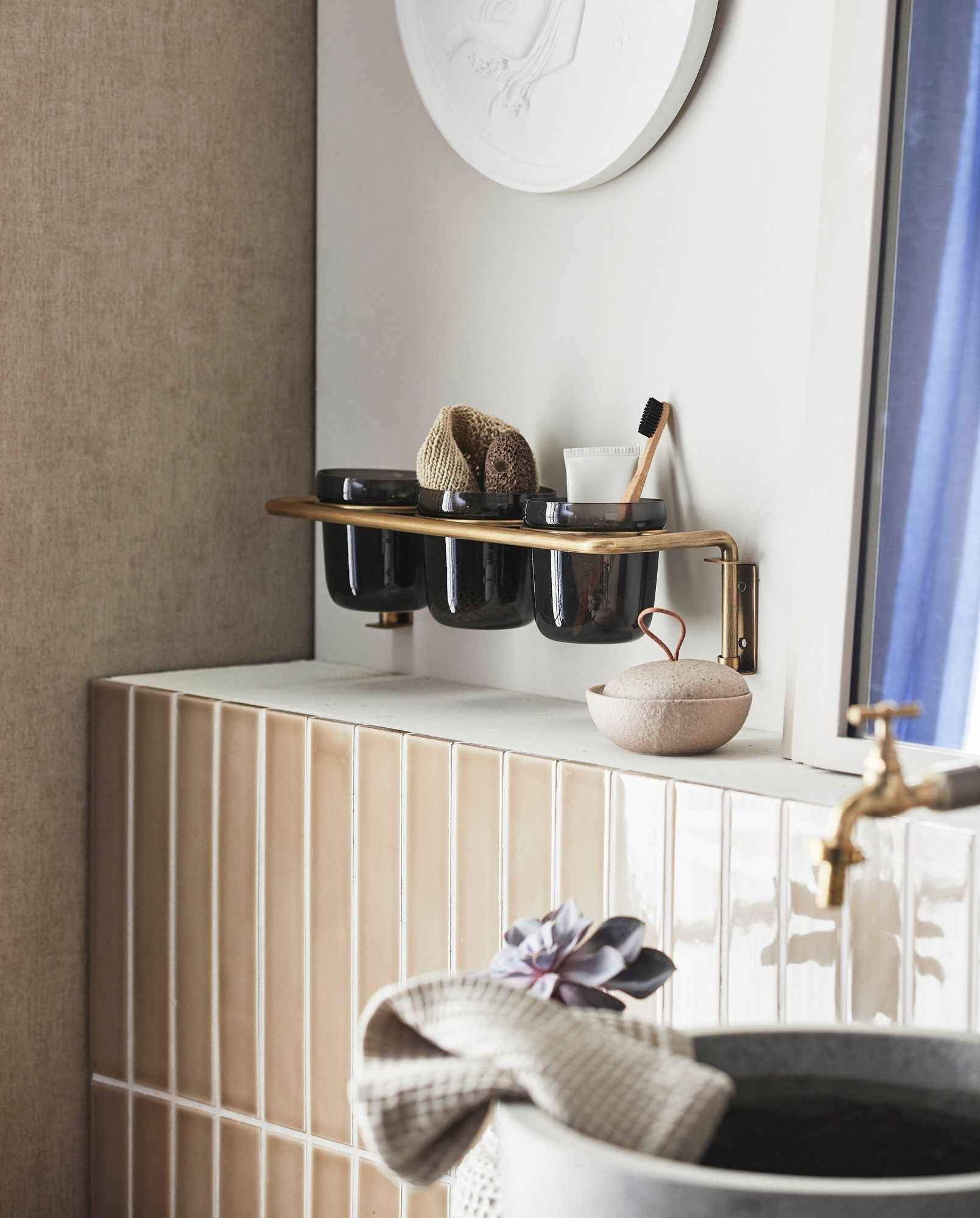 FIDRA storage shelf, black glass