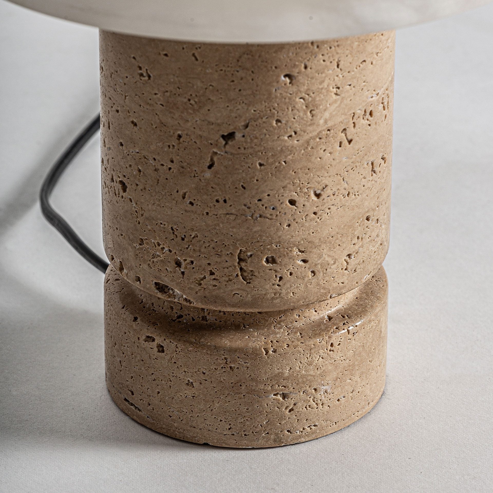 Genis Table Lamp