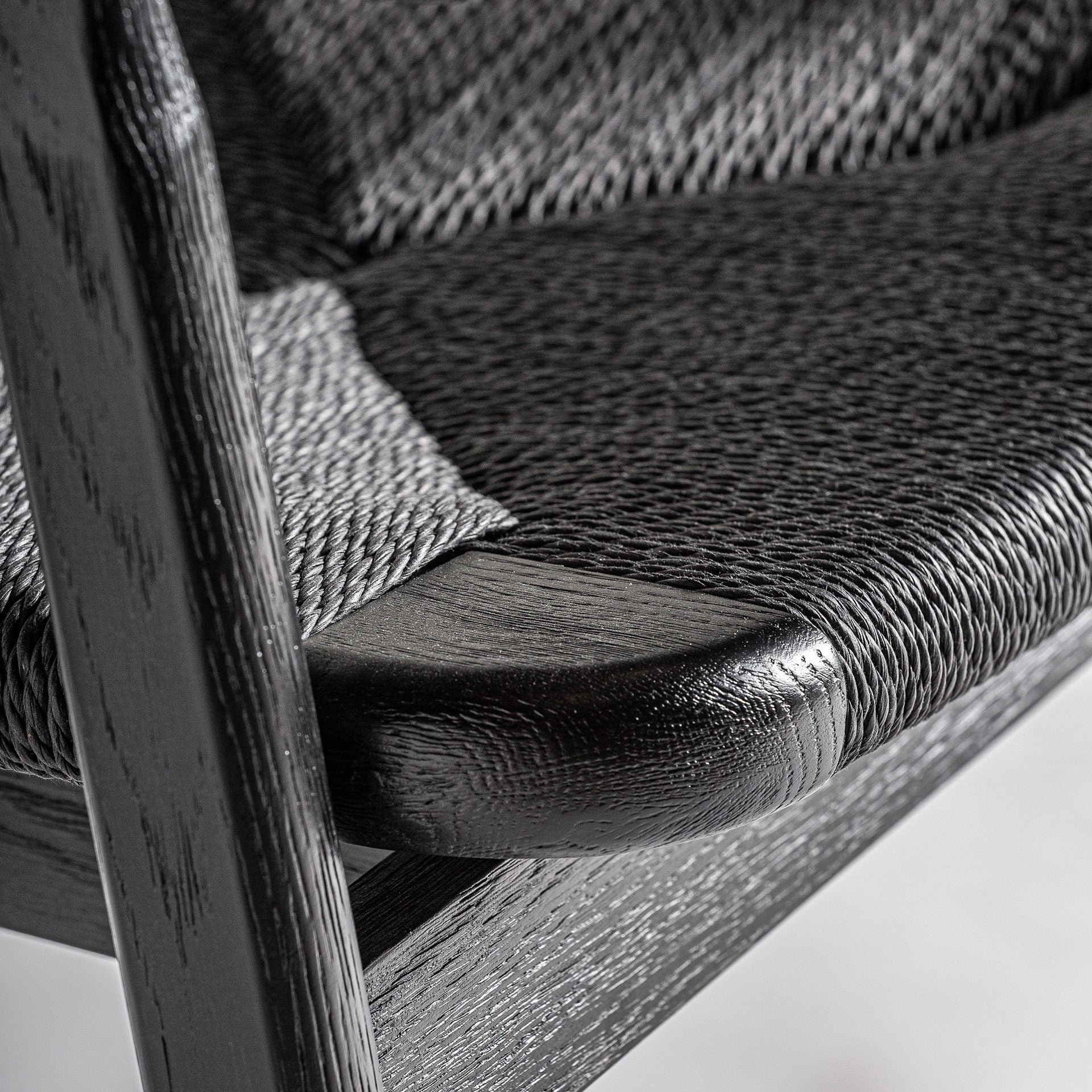 Tasque Chair