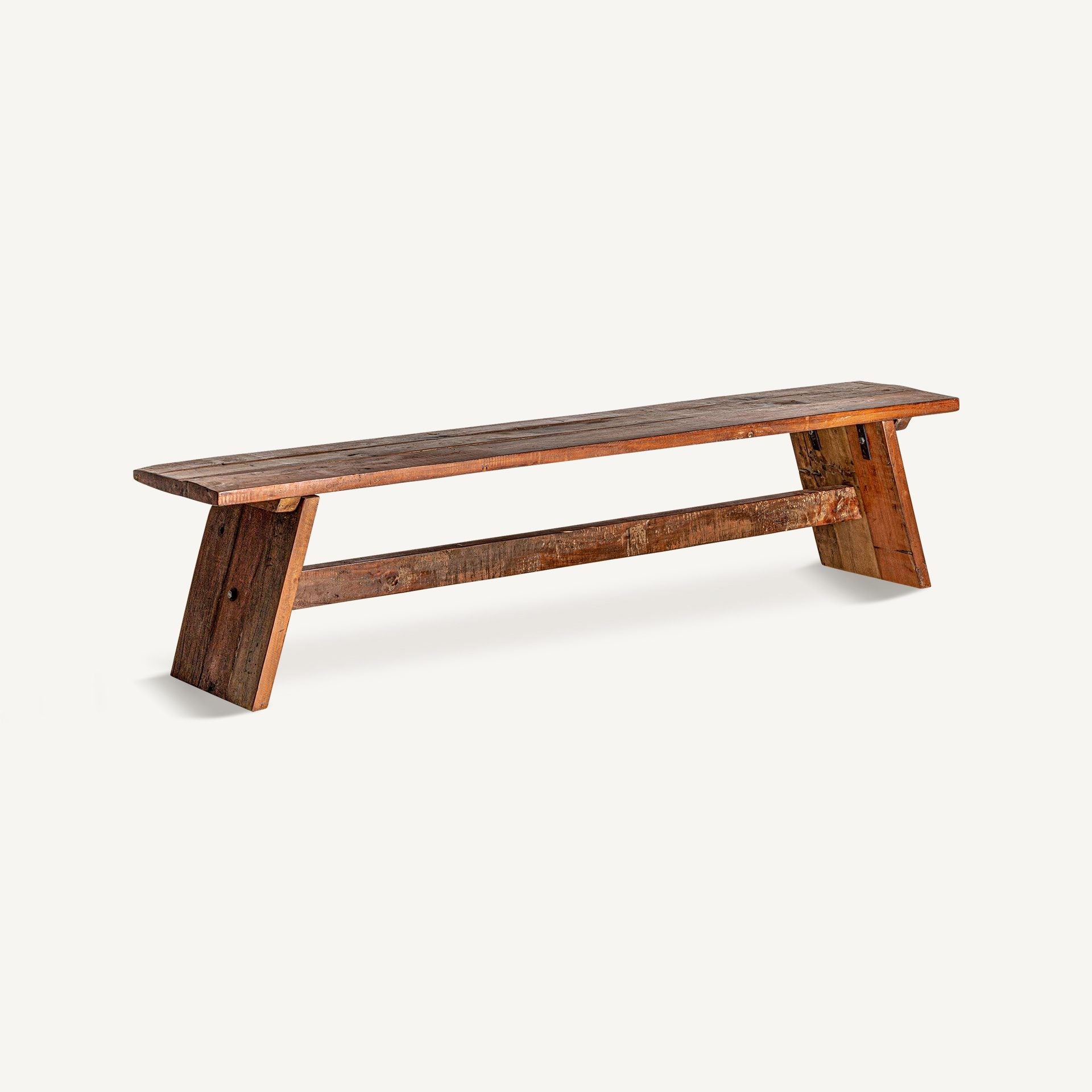 Badai Bench 200