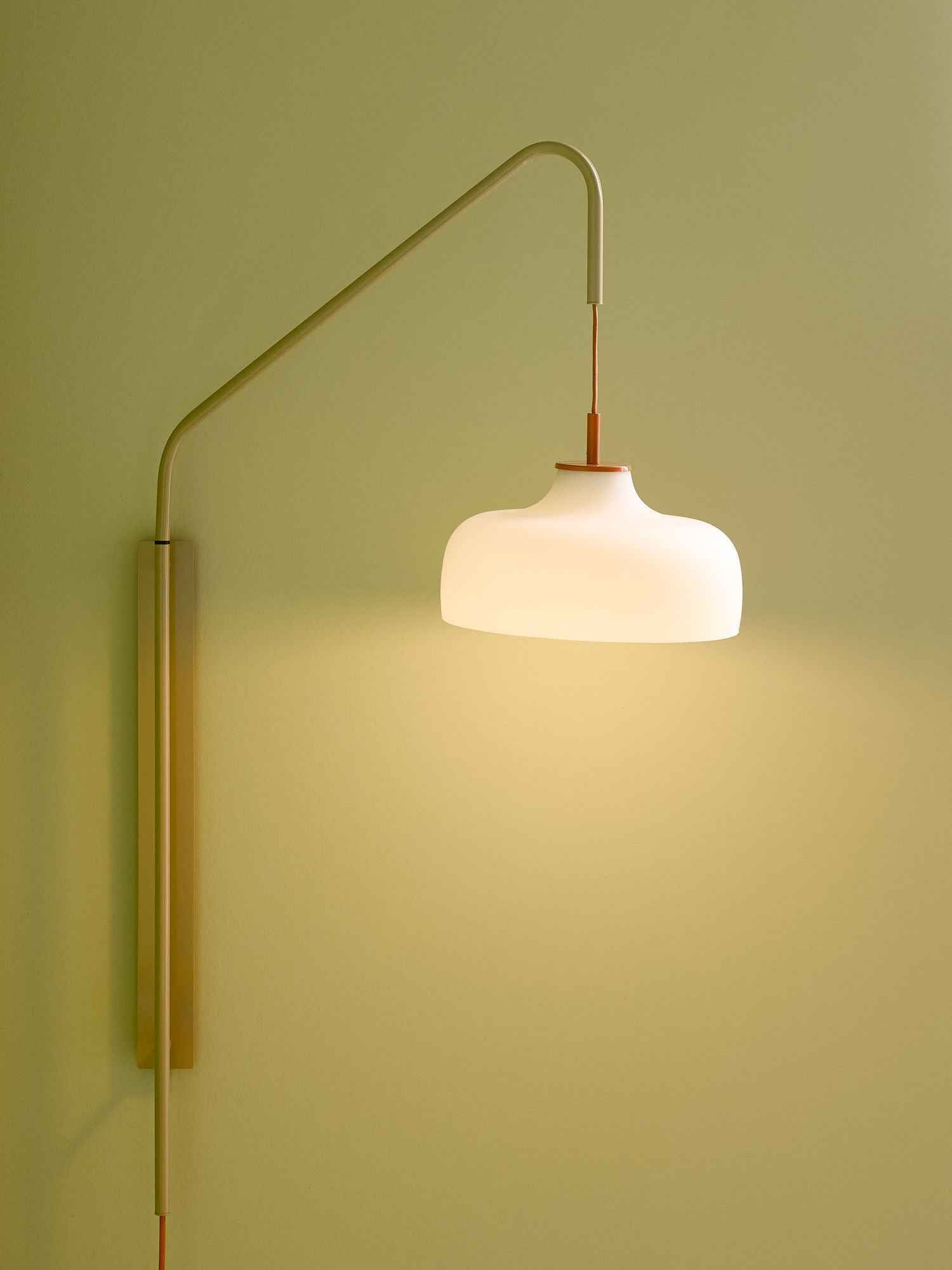 Hübsch Current Wall Light Sand