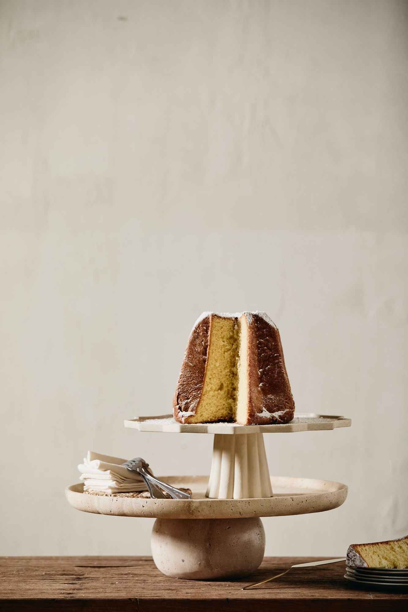 MASA tray on foot - ivory