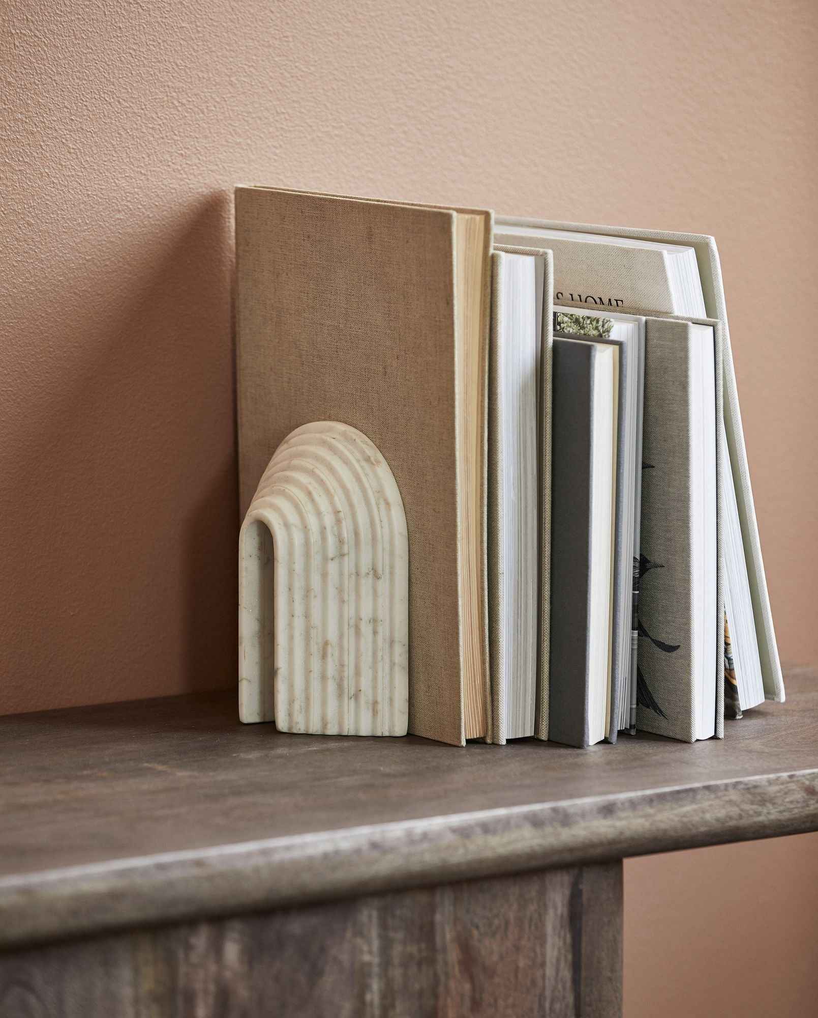 FERRO bookends - white marble