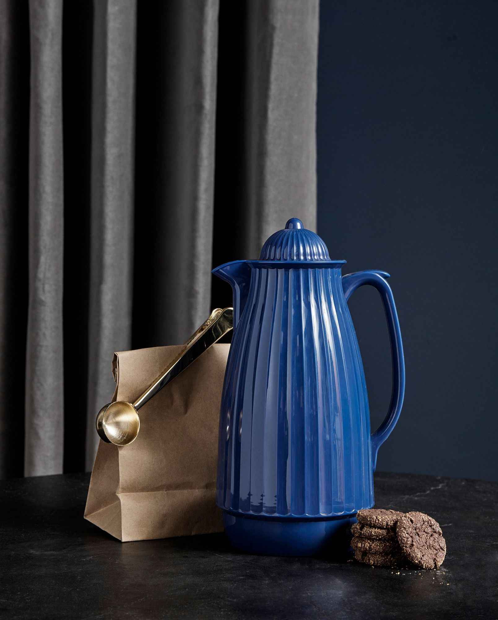 CARVI Thermos Jug - blue