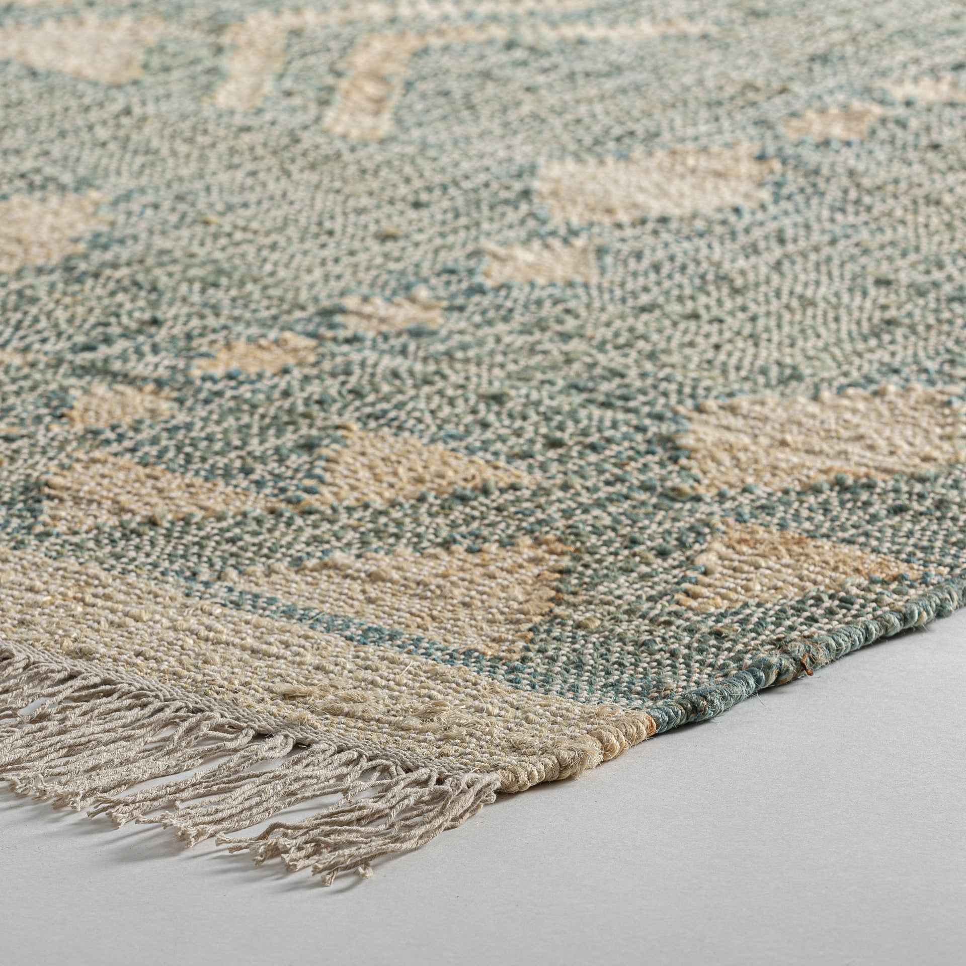 Kozakura Carpet