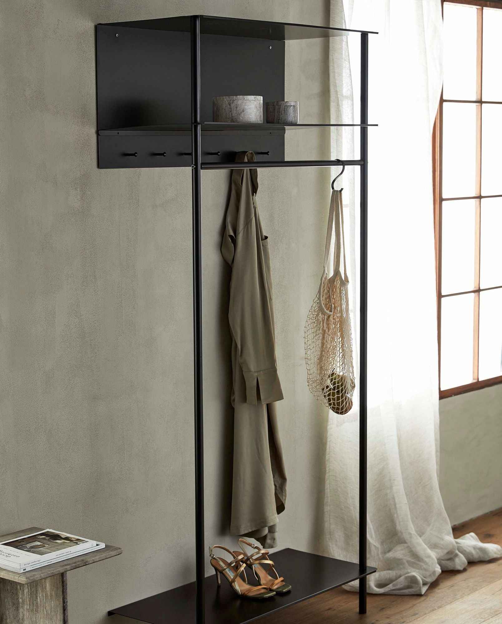 SETUN rack - black