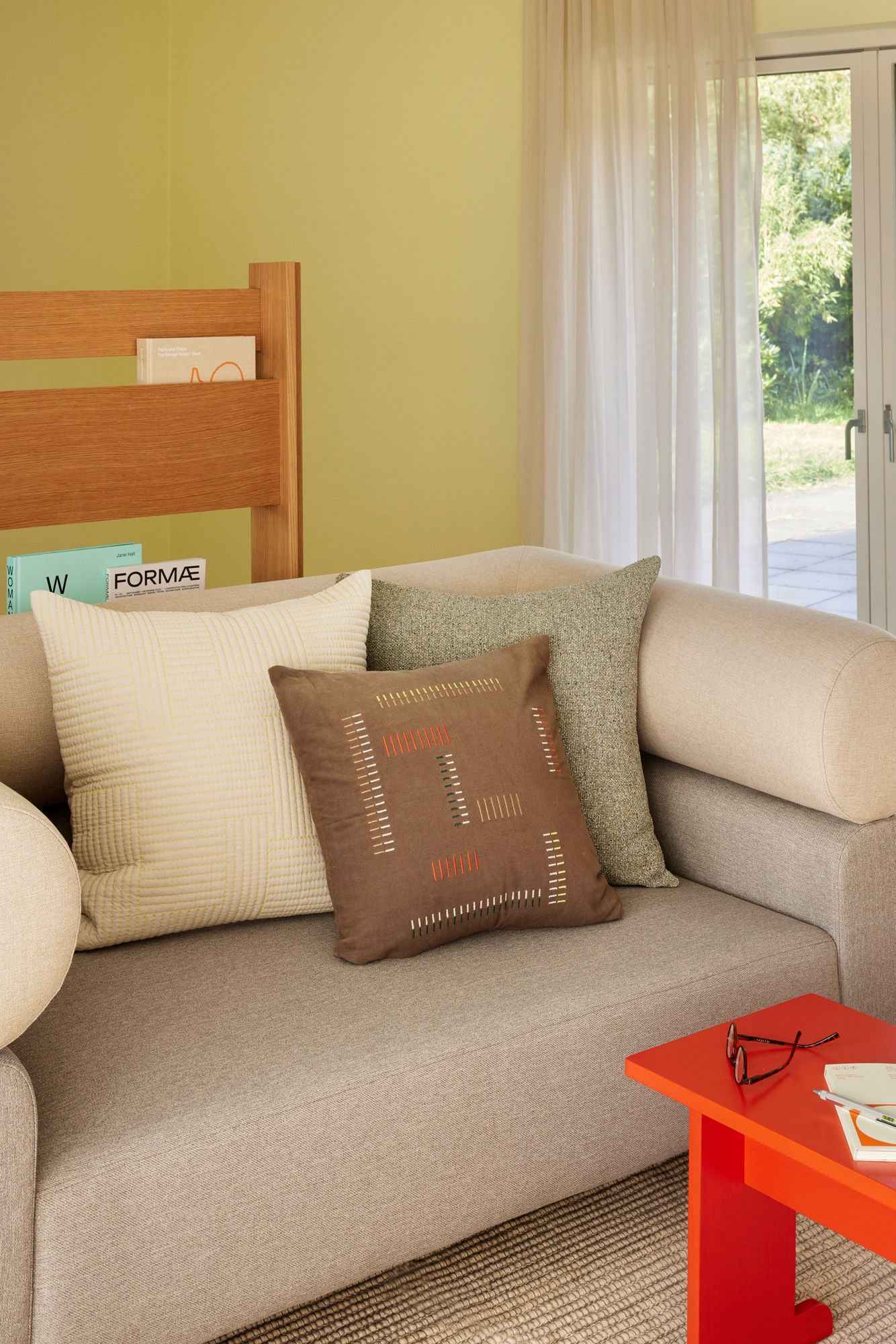 Hübsch Floy Cushion Sand/Yellow