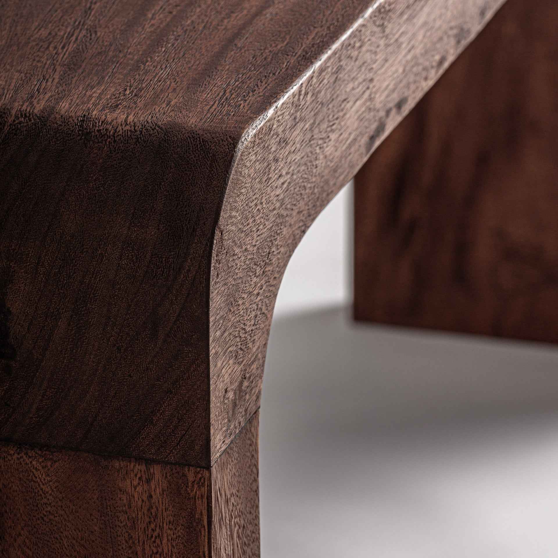 Belinta Console Table