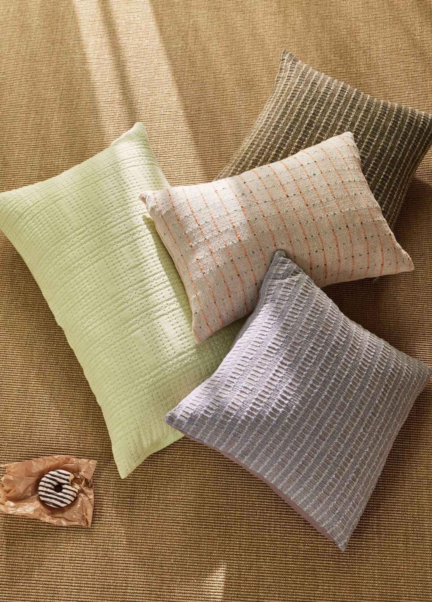 Hübsch Haikei Cushion Light green