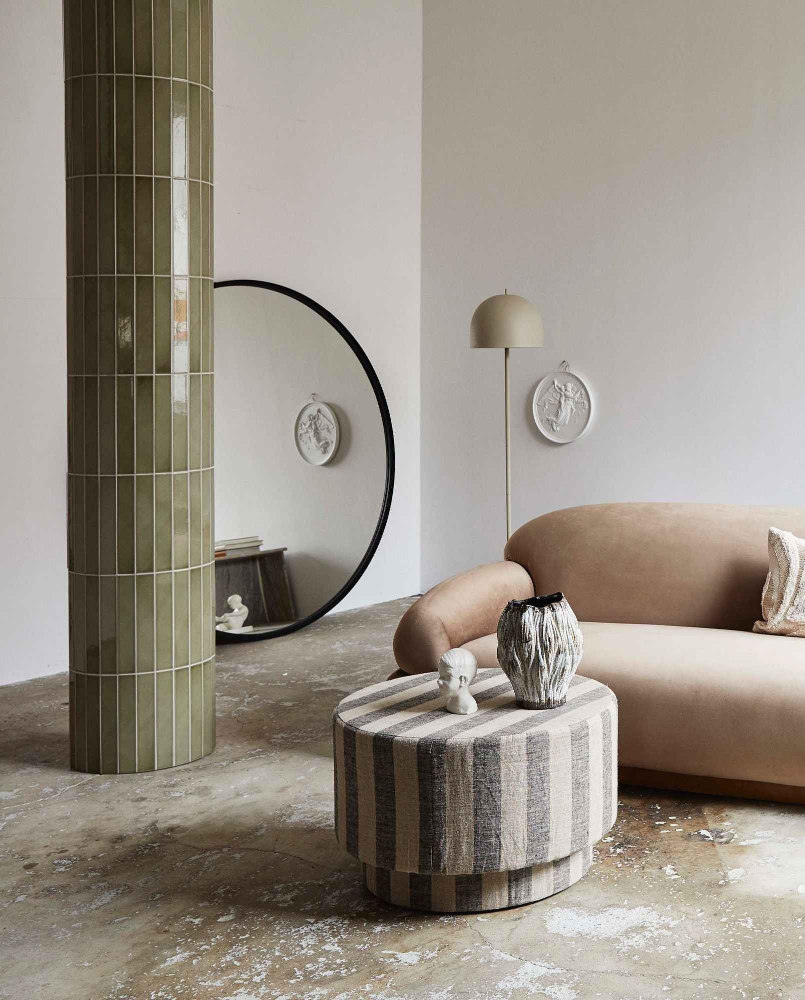 ASIO round mirror, L - black