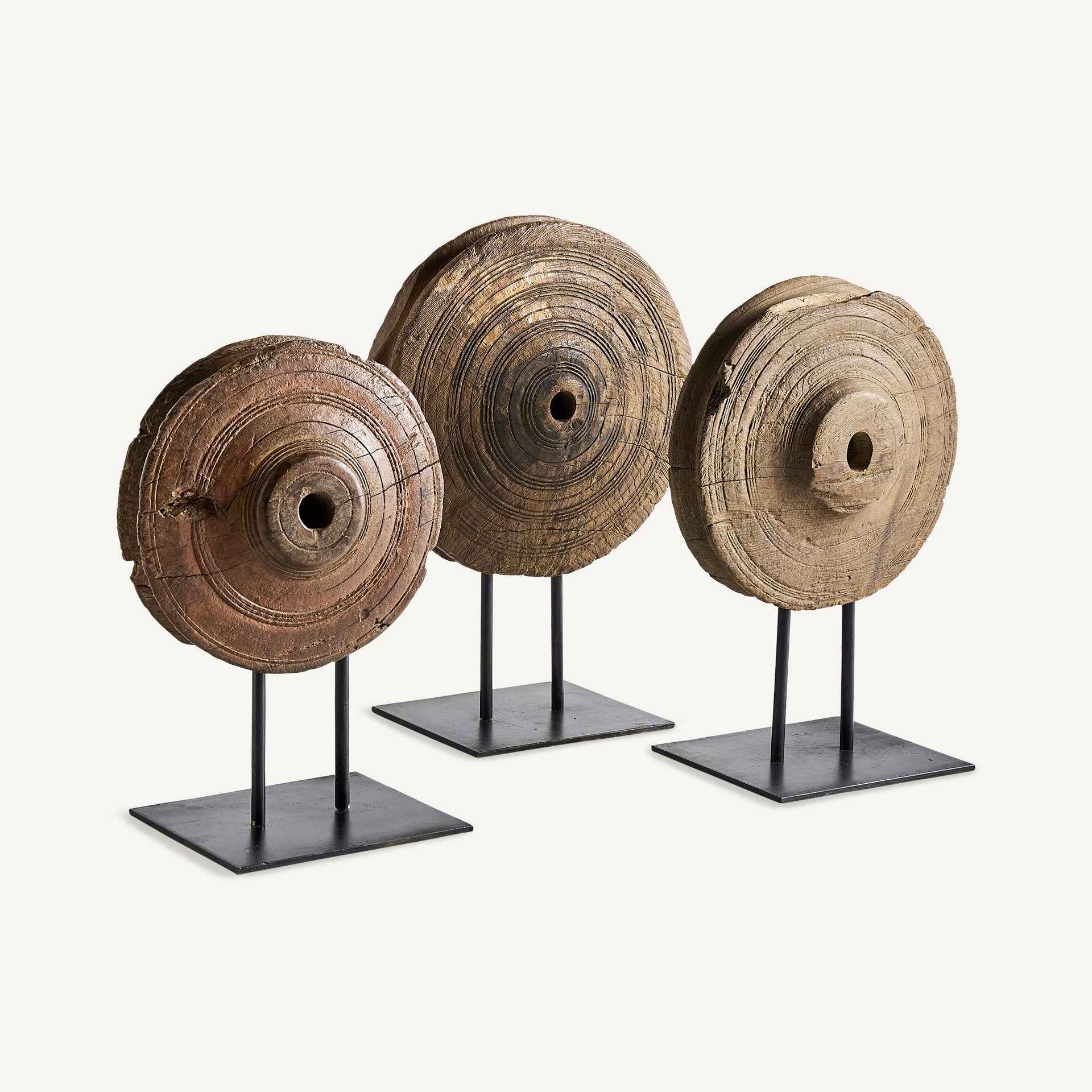 Decorative Figure Set Of 3 Polea
