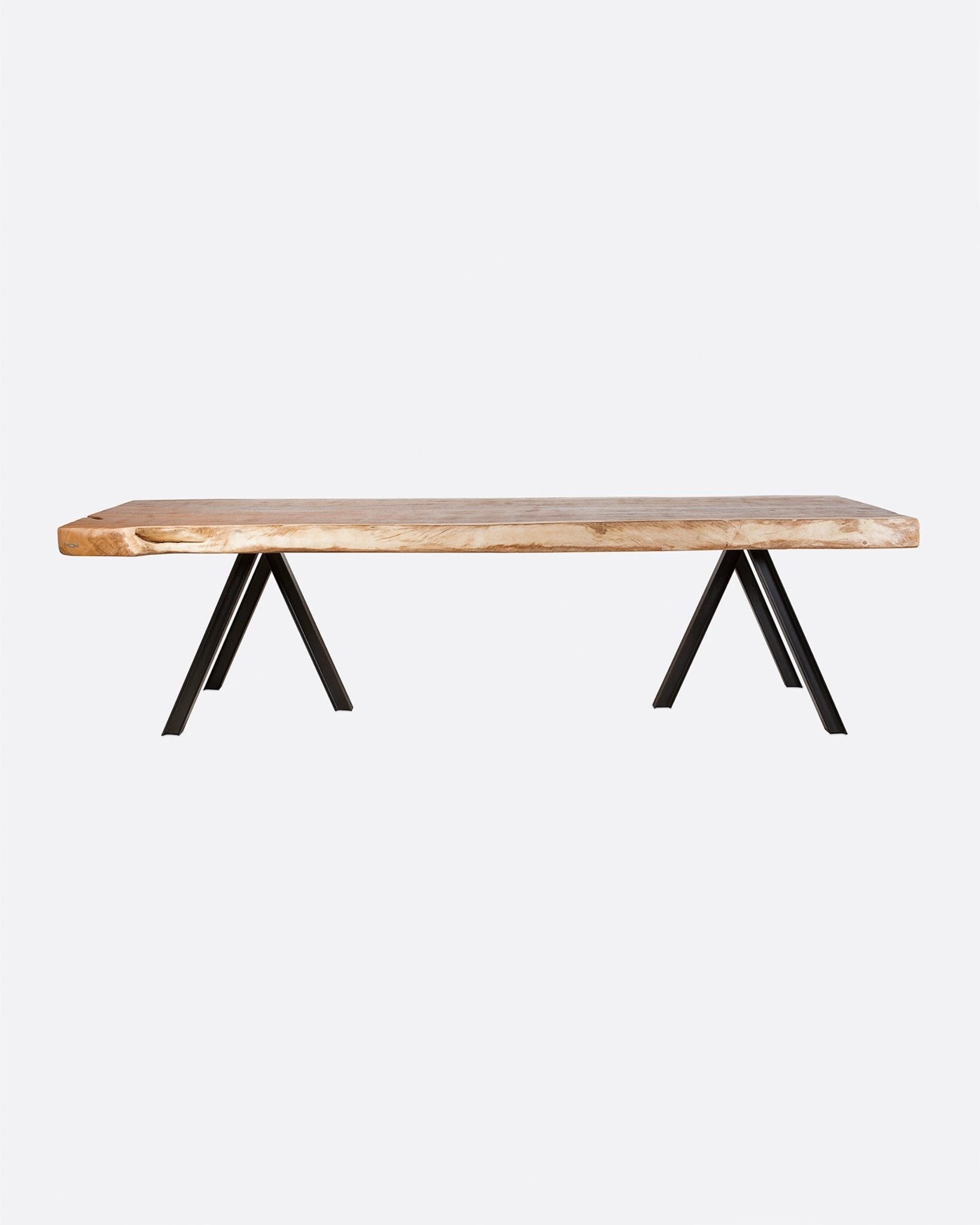 IMPERIA Dining table - Bambuá
