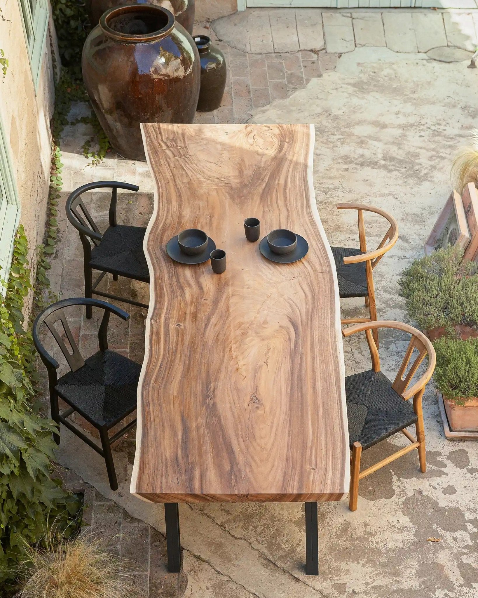 IMPERIA Dining table - Bambuá