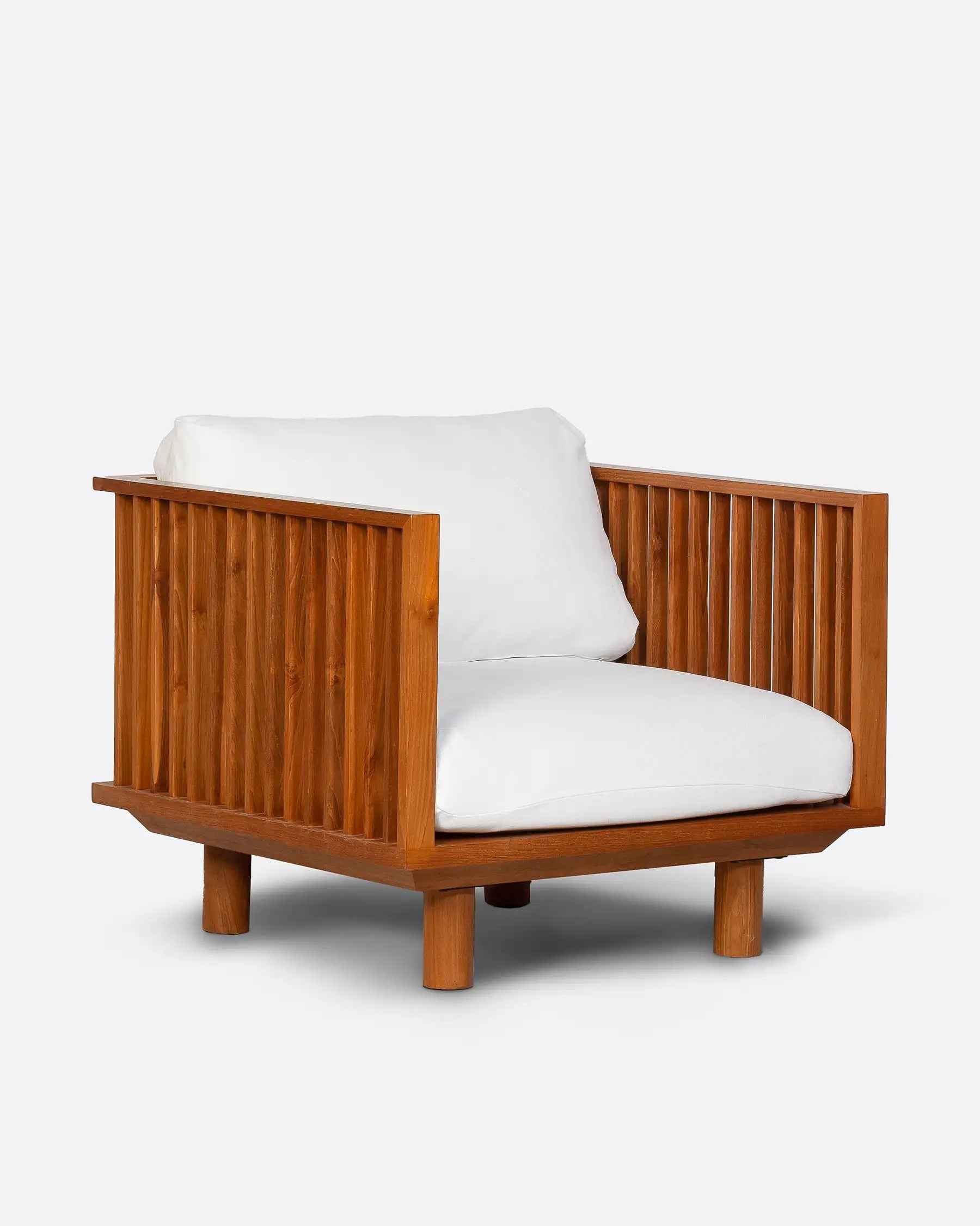 Toprak Teak Wood 1 - Seater Outdoor Sofa in White Upholstery - Bambuá